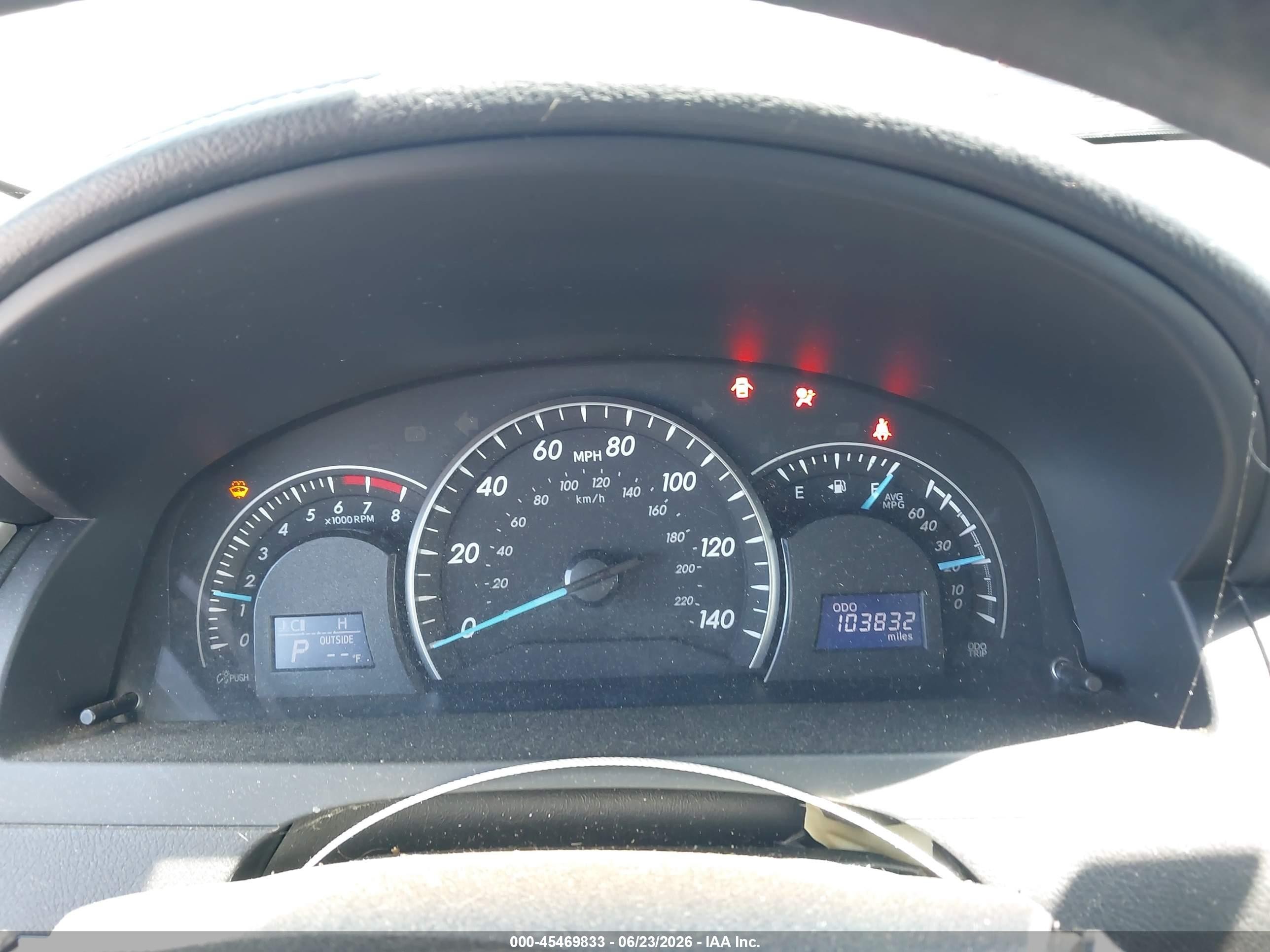 2014 Toyota Camry Le Gray vin: 4T1BF1FK5EU401268