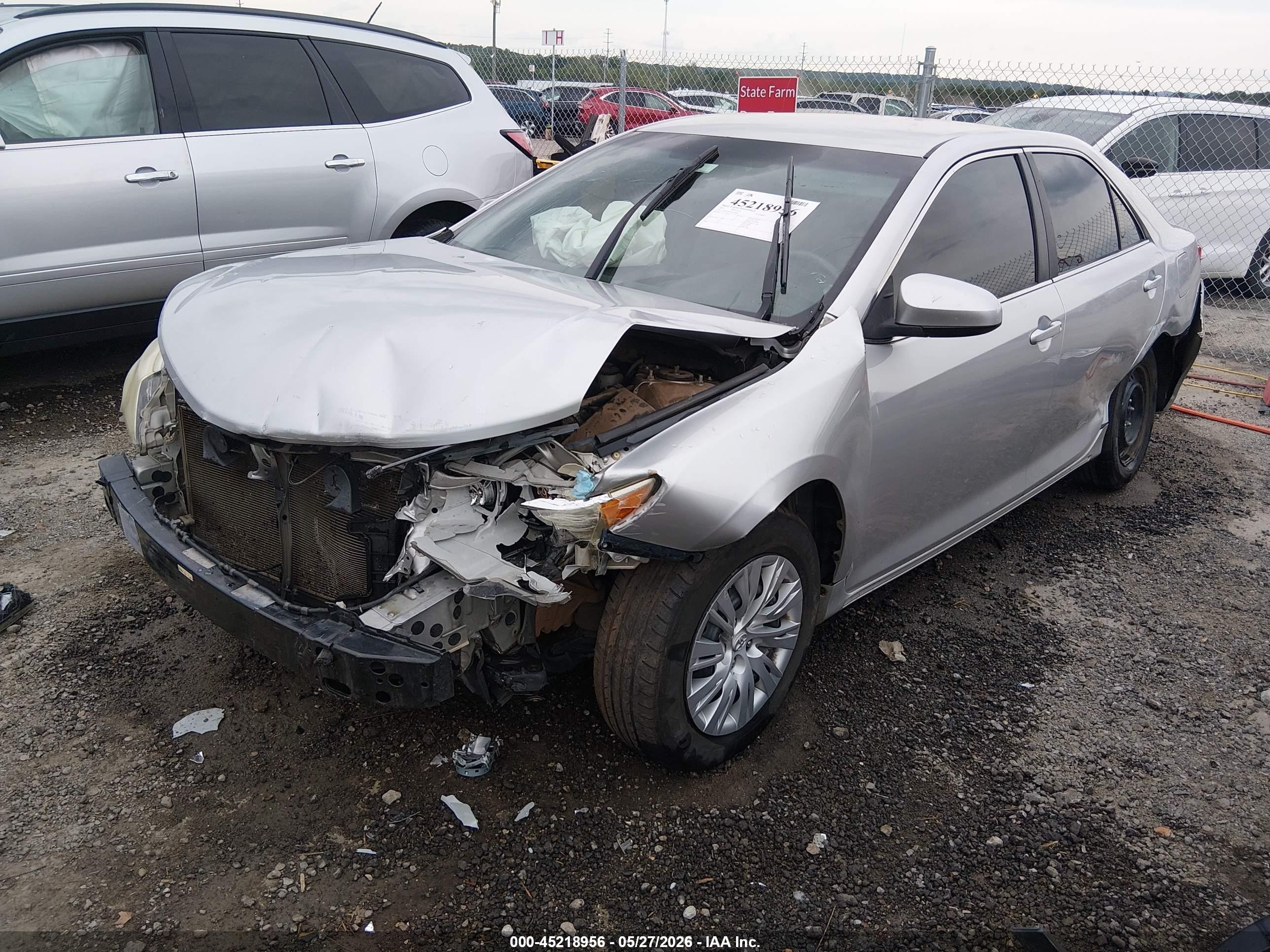 2014 Toyota Camry Le Silver vin: 4T1BF1FK5EU404087