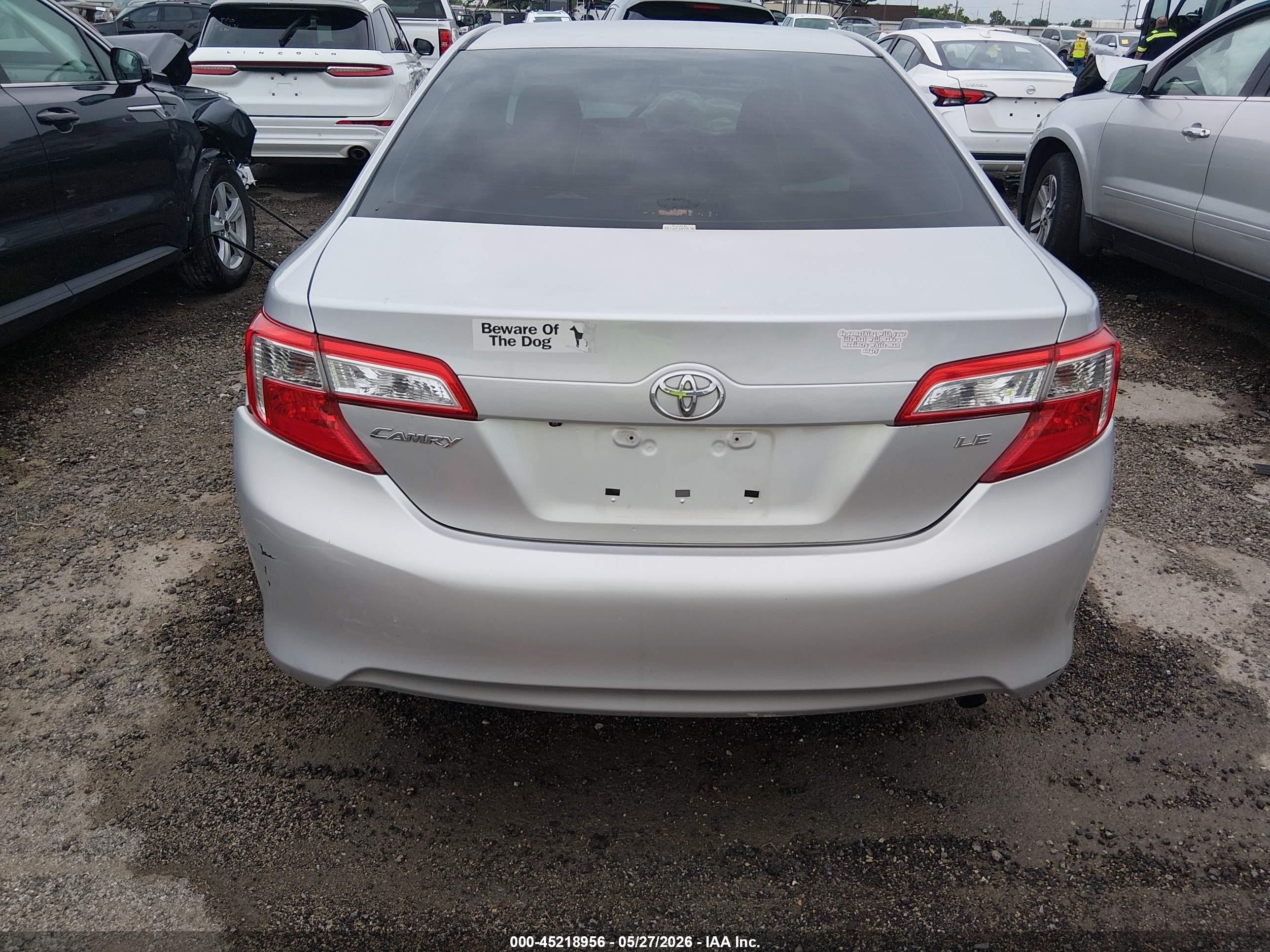 2014 Toyota Camry Le Silver vin: 4T1BF1FK5EU404087
