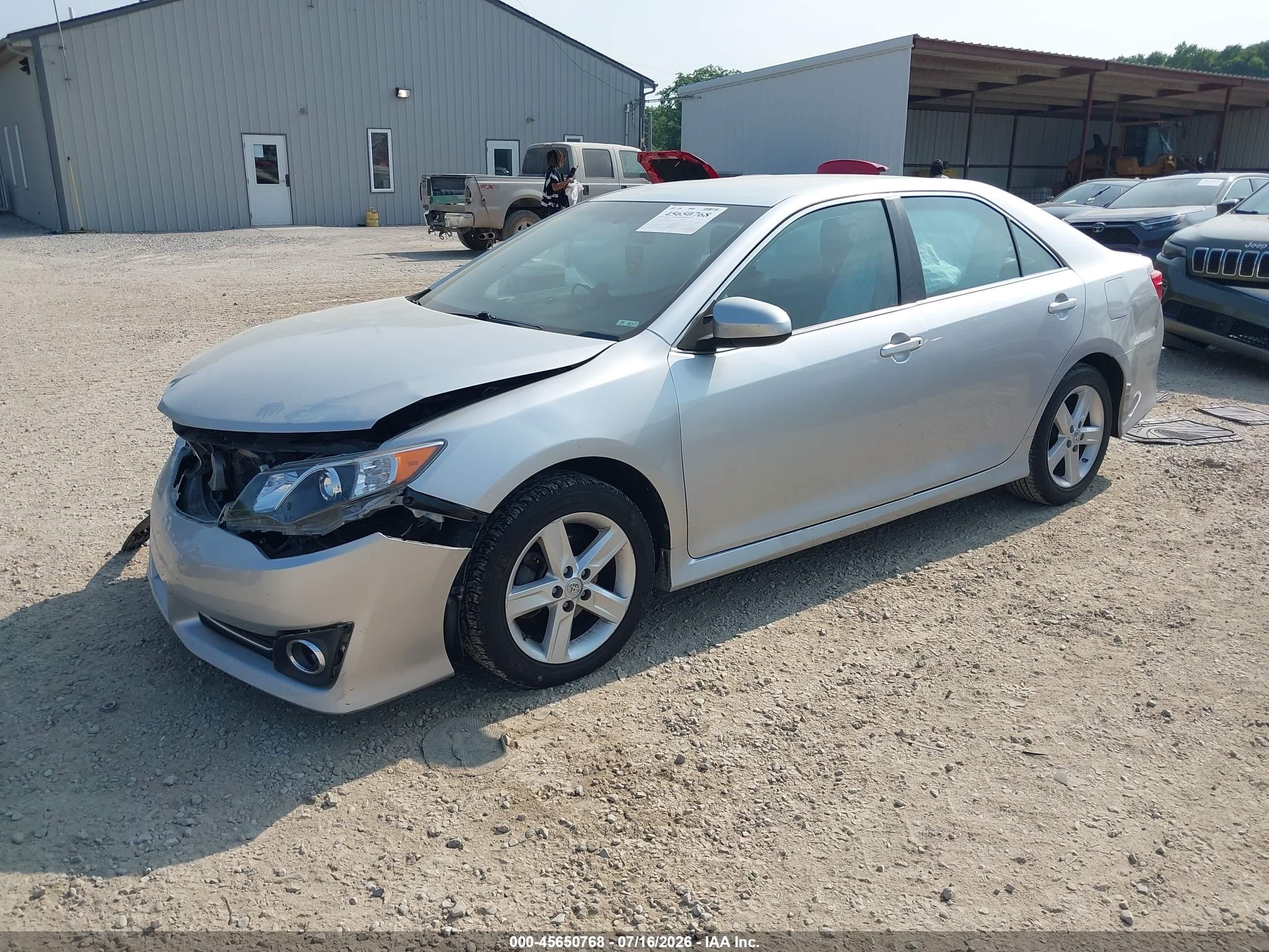 2014 Toyota Camry Se Silver vin: 4T1BF1FK5EU407653
