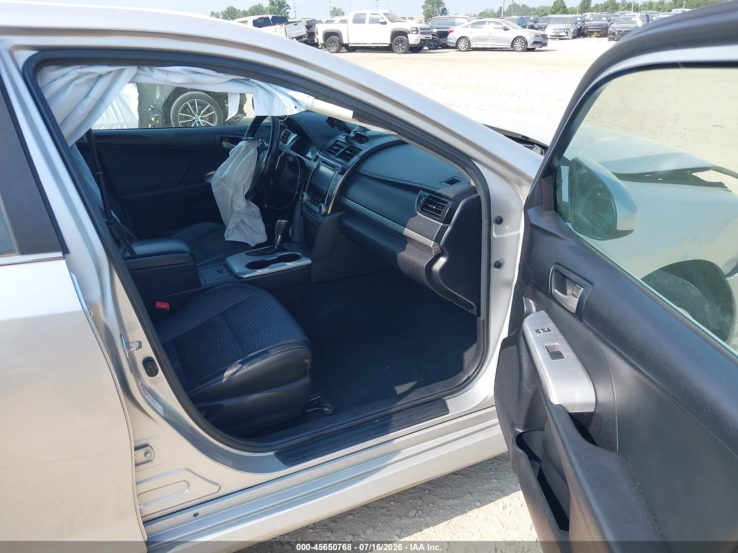 2014 Toyota Camry Se Silver vin: 4T1BF1FK5EU407653