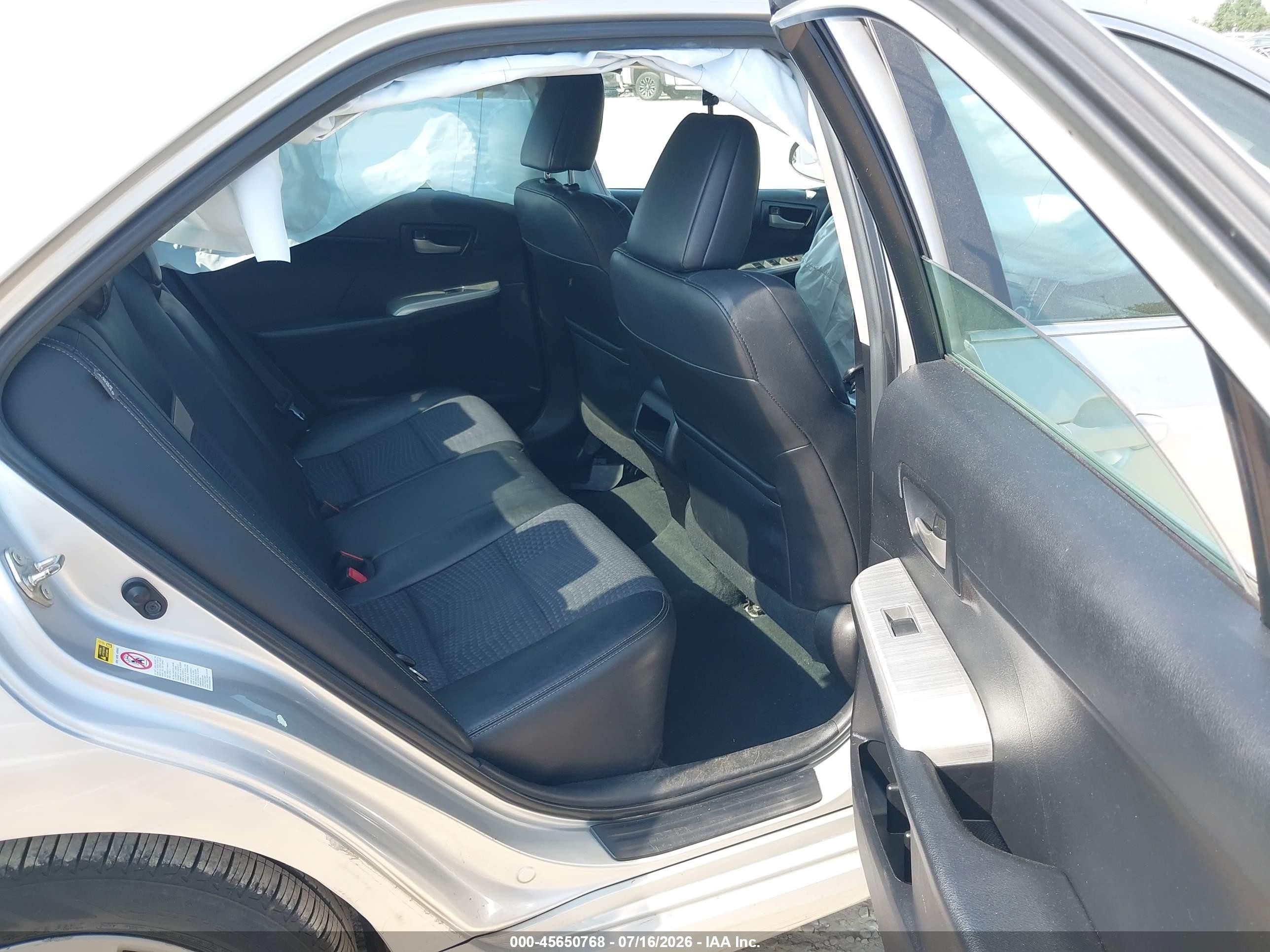 2014 Toyota Camry Se Silver vin: 4T1BF1FK5EU407653