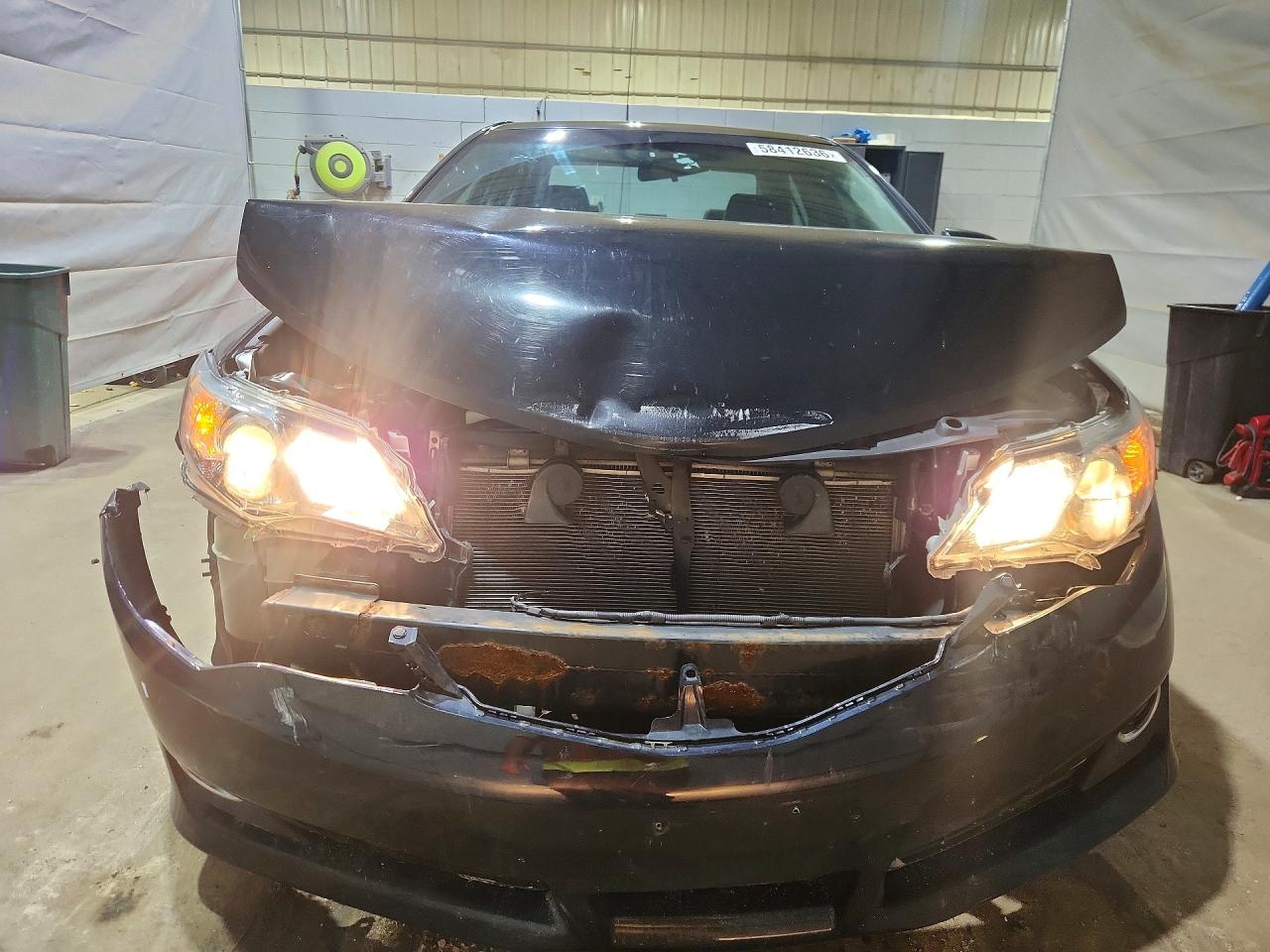 2014 Toyota Camry Se Blue vin: 4T1BF1FK5EU412092
