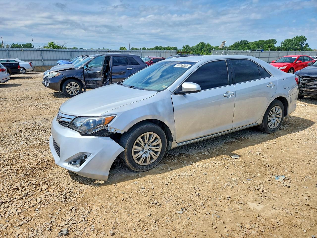 2014 Toyota Camry Le Silver vin: 4T1BF1FK5EU417728