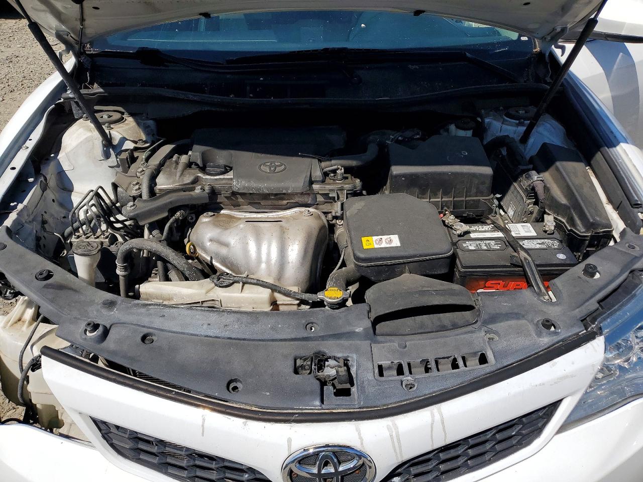 2014 Toyota Camry Se White vin: 4T1BF1FK5EU425733