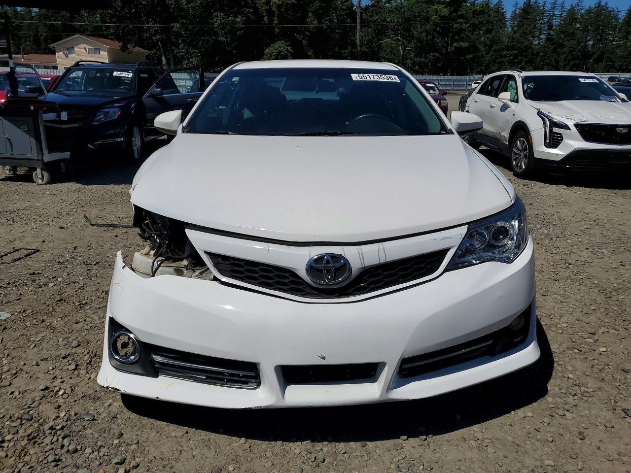 2014 Toyota Camry Se White vin: 4T1BF1FK5EU425733