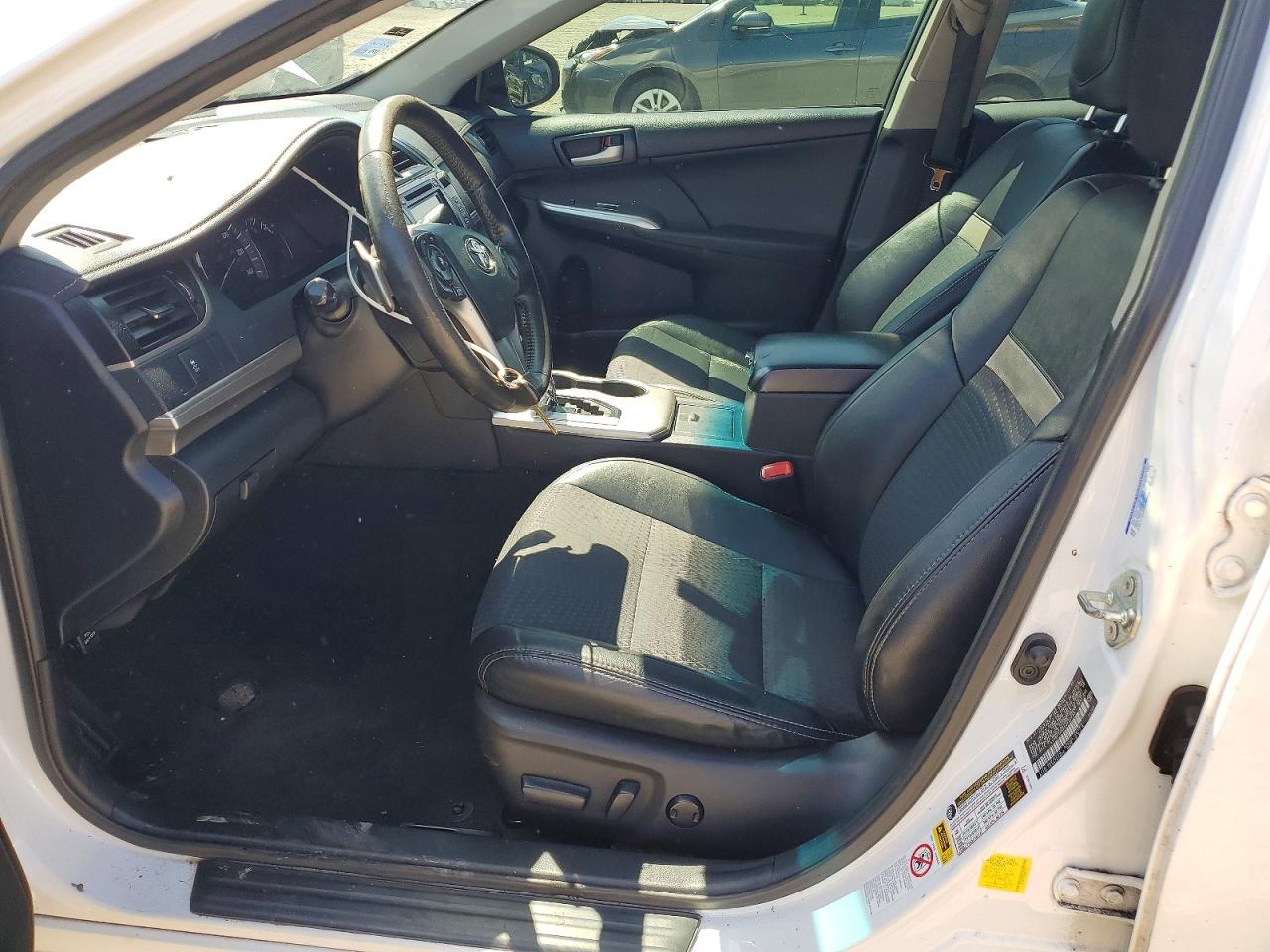 2014 Toyota Camry Se White vin: 4T1BF1FK5EU425733