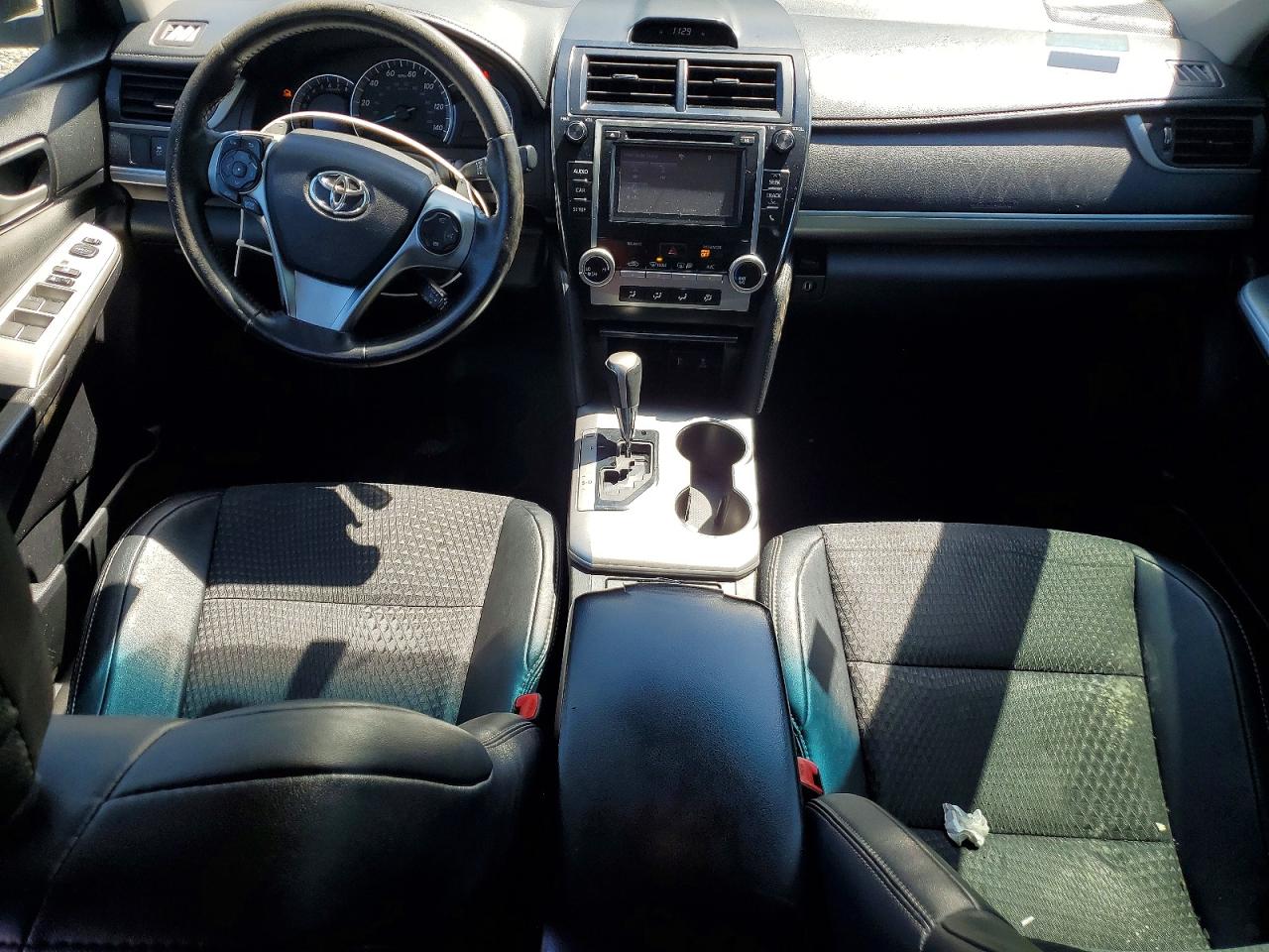 2014 Toyota Camry Se White vin: 4T1BF1FK5EU425733