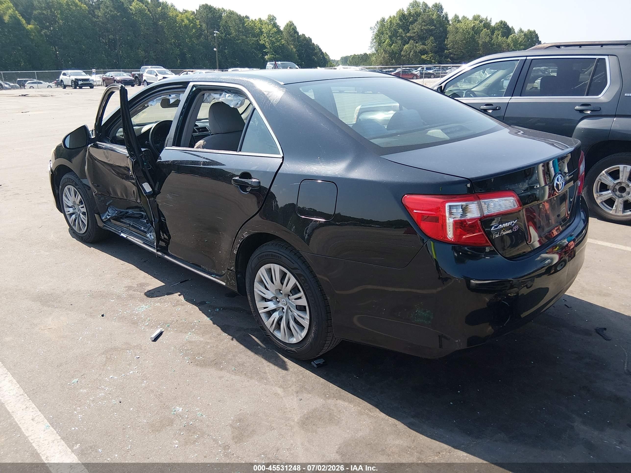 2014 Toyota Camry Le Black vin: 4T1BF1FK5EU435128
