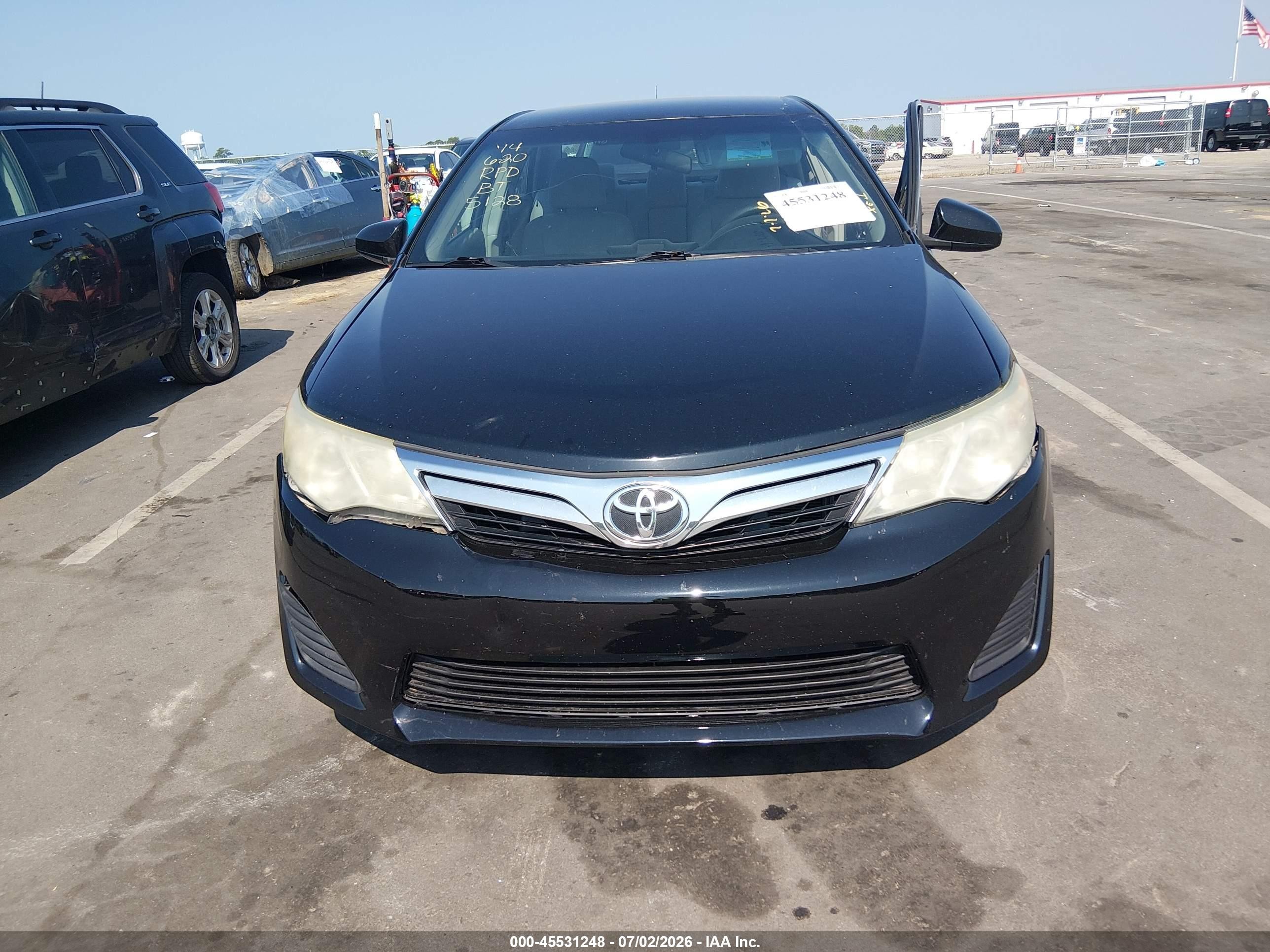 2014 Toyota Camry Le Black vin: 4T1BF1FK5EU435128