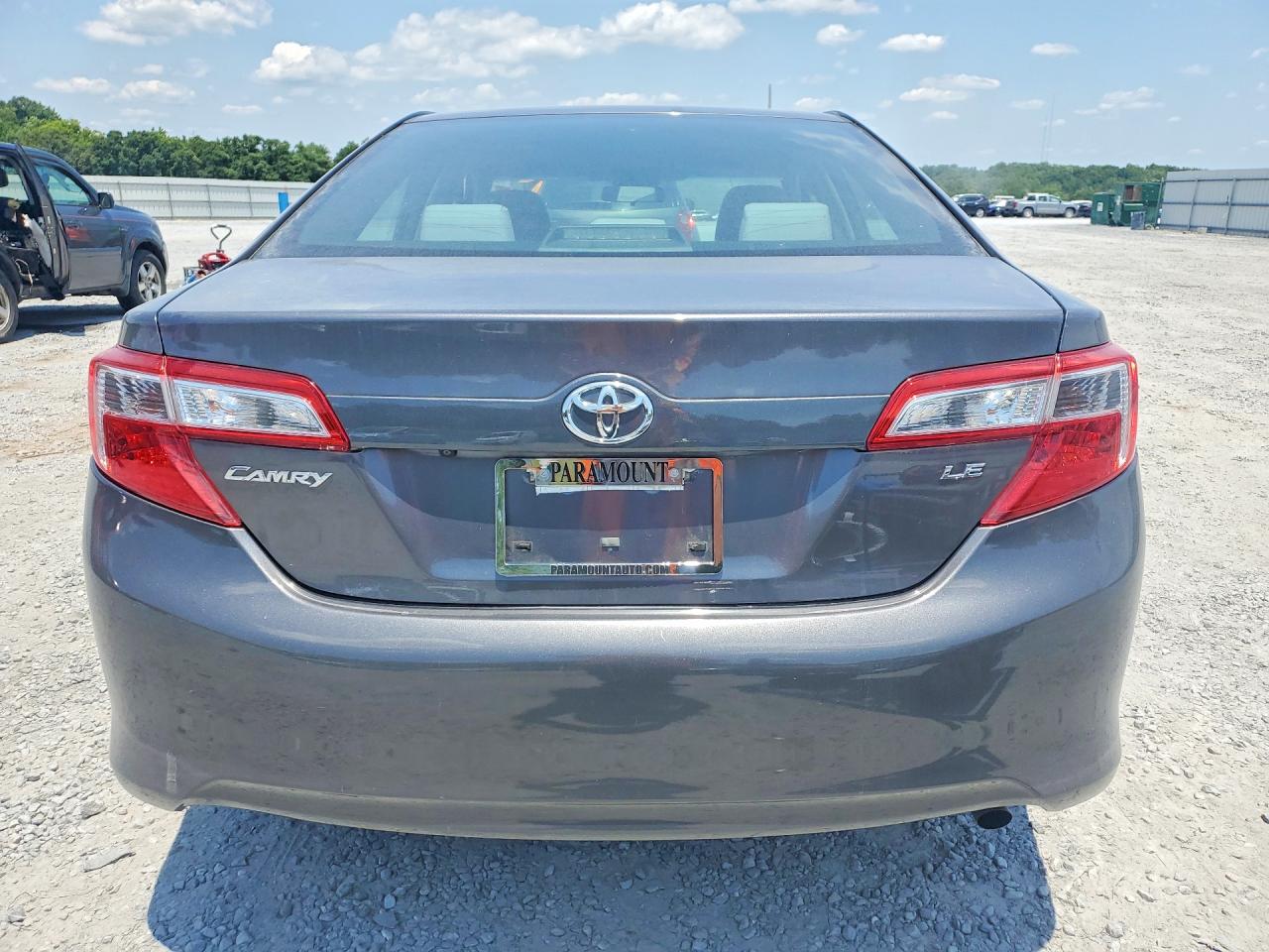 2014 Toyota Camry Le Gray vin: 4T1BF1FK5EU440183