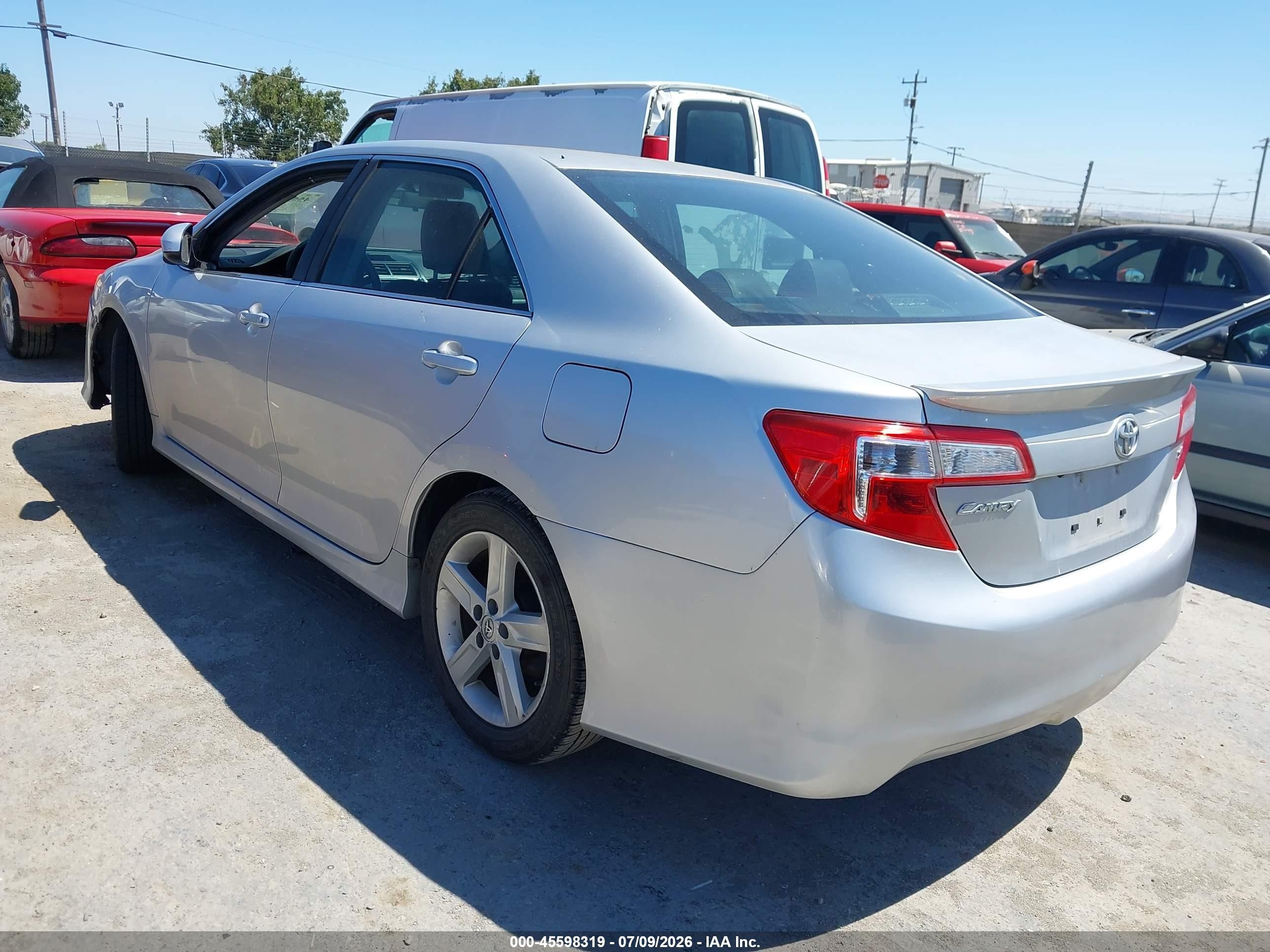 2014 Toyota Camry Se Silver vin: 4T1BF1FK5EU446517
