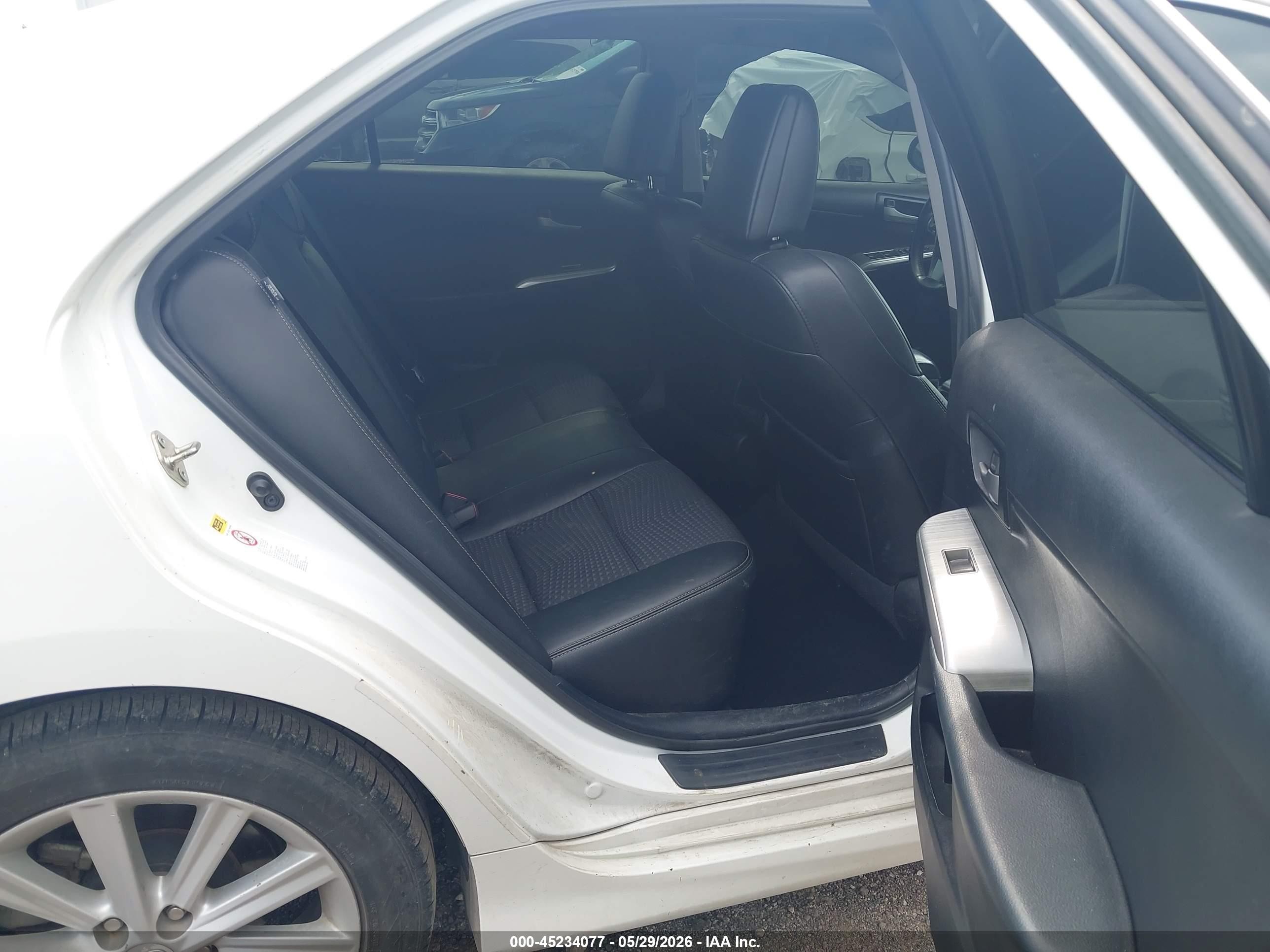 2014 Toyota Camry Se White vin: 4T1BF1FK5EU449059
