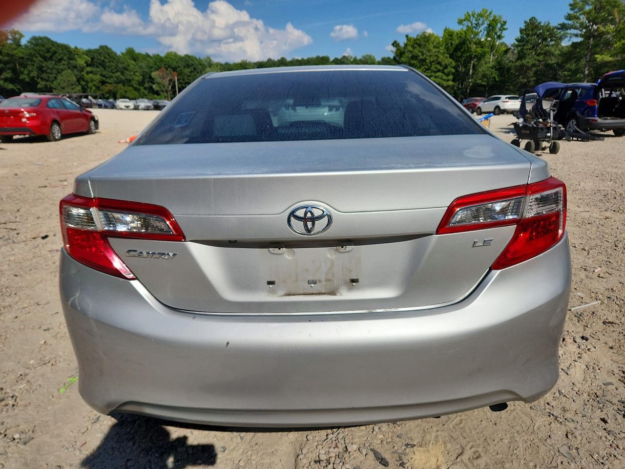2014 Toyota Camry Le Silver vin: 4T1BF1FK5EU453337