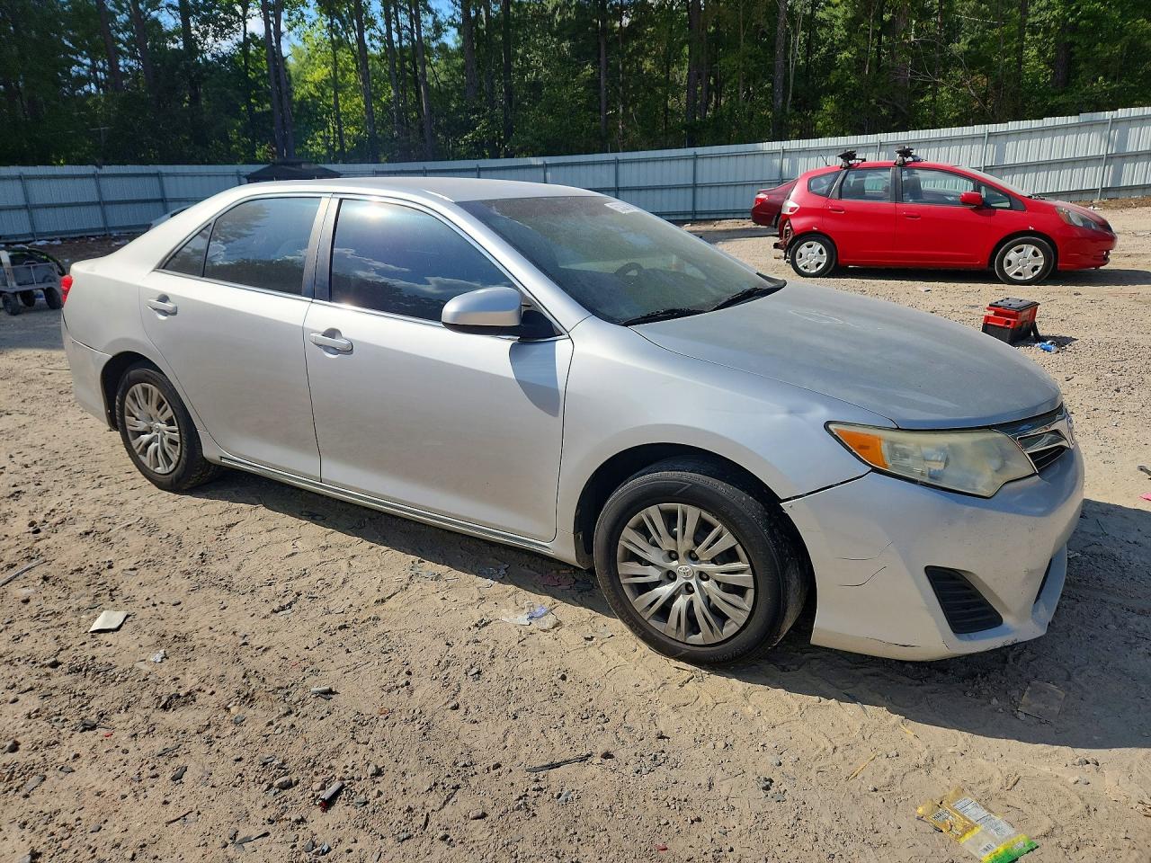 2014 Toyota Camry Le Silver vin: 4T1BF1FK5EU453337