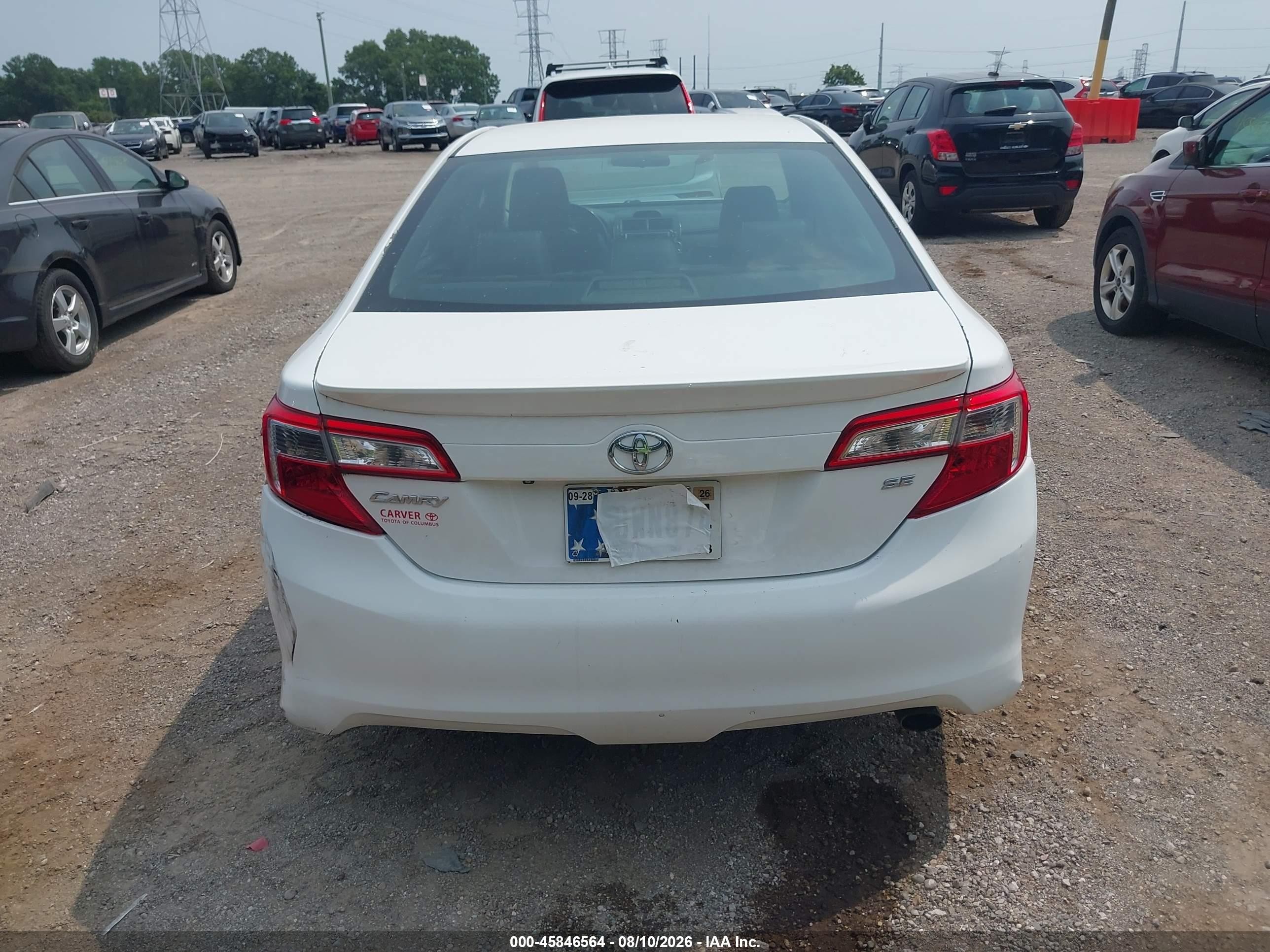 2014 Toyota Camry Se White vin: 4T1BF1FK5EU458067