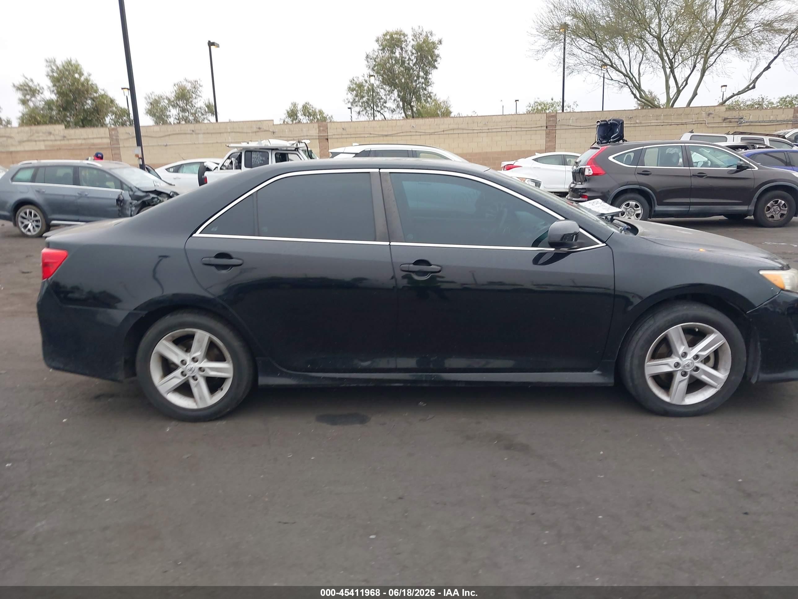 2014 Toyota Camry Se Black vin: 4T1BF1FK5EU472082