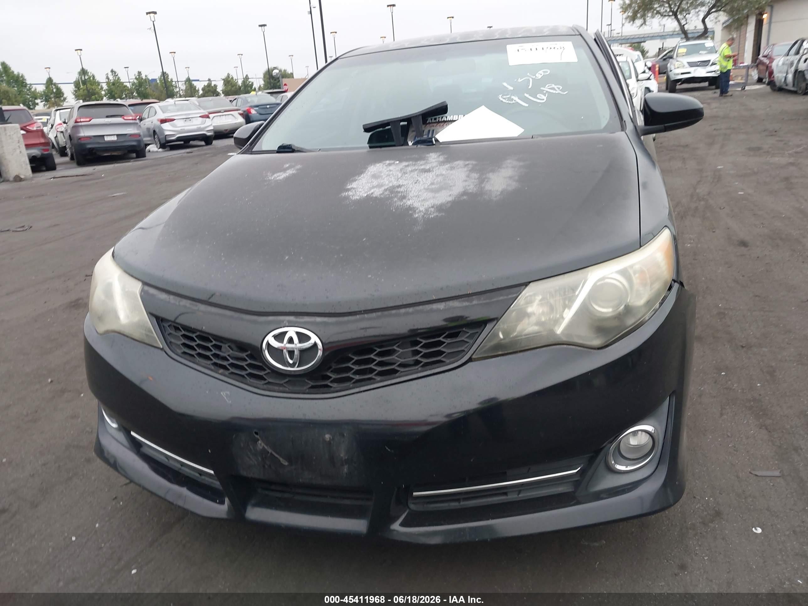 2014 Toyota Camry Se Black vin: 4T1BF1FK5EU472082