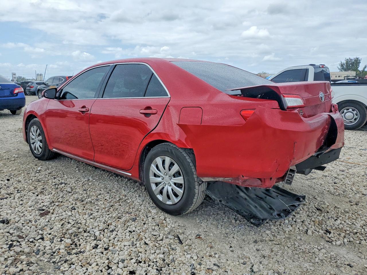 2014 Toyota Camry Le Красный vin: 4T1BF1FK5EU728446