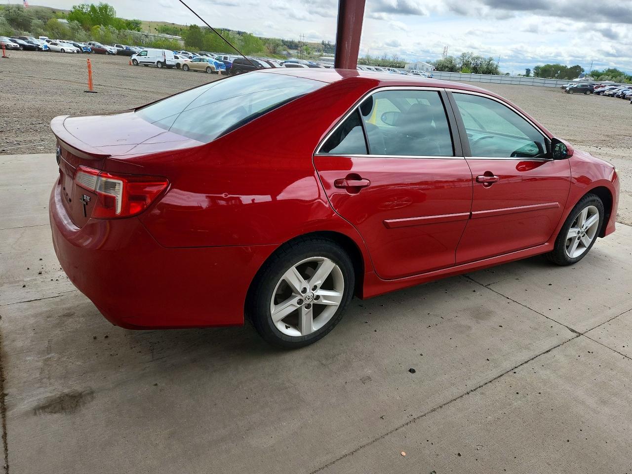 2014 Toyota Camry Se Red vin: 4T1BF1FK5EU746669