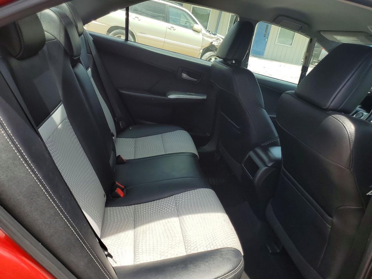 2014 Toyota Camry Se Red vin: 4T1BF1FK5EU747269