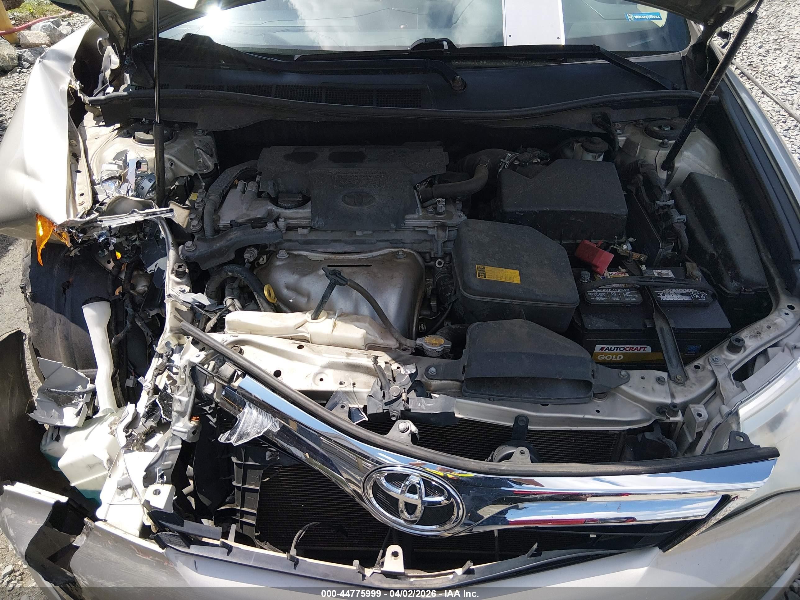 2014 Toyota Camry Le Tan vin: 4T1BF1FK5EU765867