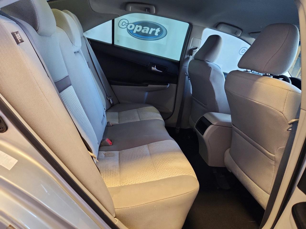 2014 Toyota Camry L Silver vin: 4T1BF1FK5EU769272