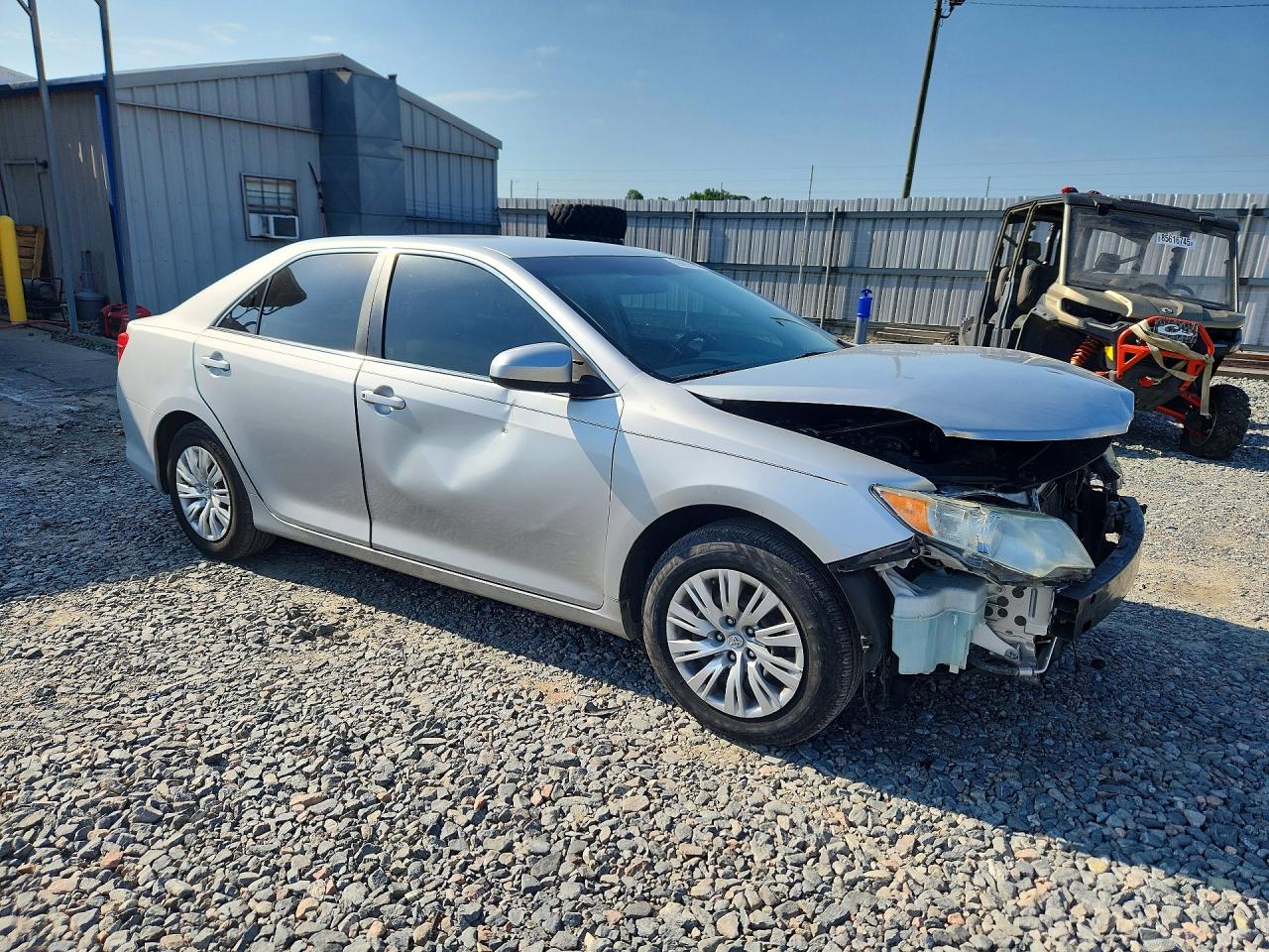 2014 Toyota Camry L Silver vin: 4T1BF1FK5EU769272