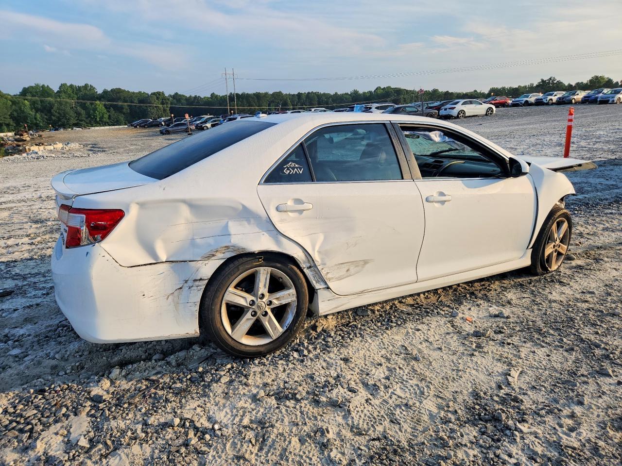 2014 Toyota Camry Se Белый vin: 4T1BF1FK5EU774634