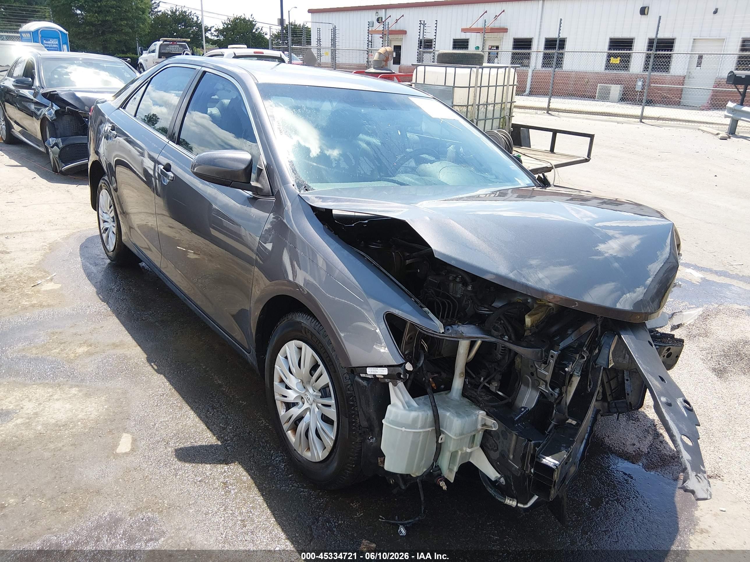 2014 Toyota Camry L Gray vin: 4T1BF1FK5EU786086