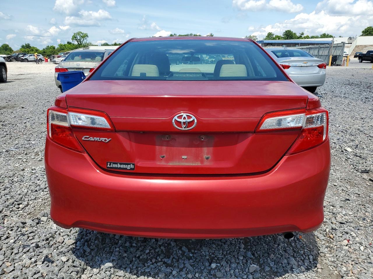 2014 Toyota Camry L Red vin: 4T1BF1FK5EU802996