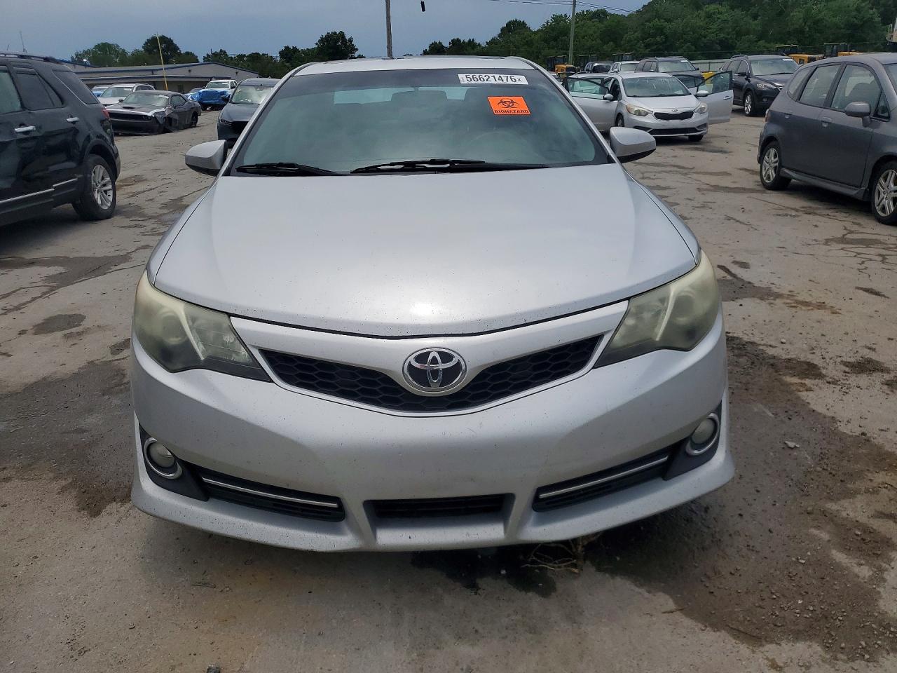 2014 Toyota Camry Se Sport Silver vin: 4T1BF1FK5EU804599