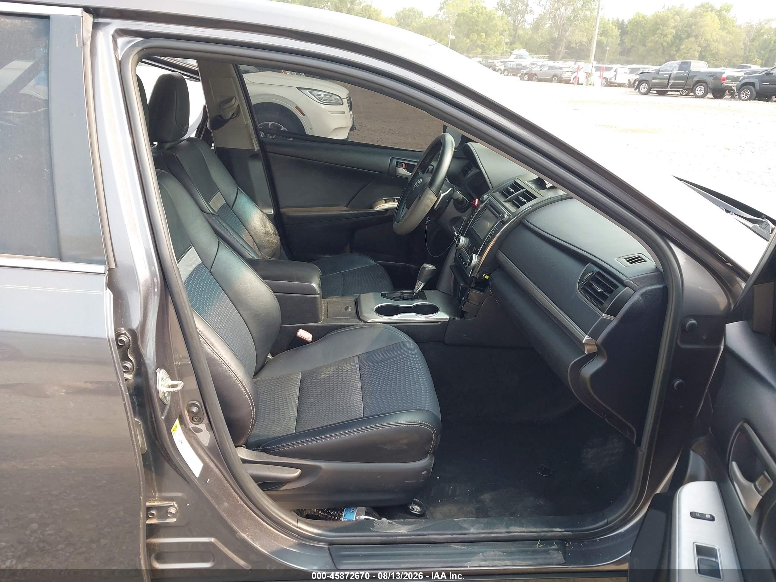 2014 Toyota Camry Se Gray vin: 4T1BF1FK5EU810810