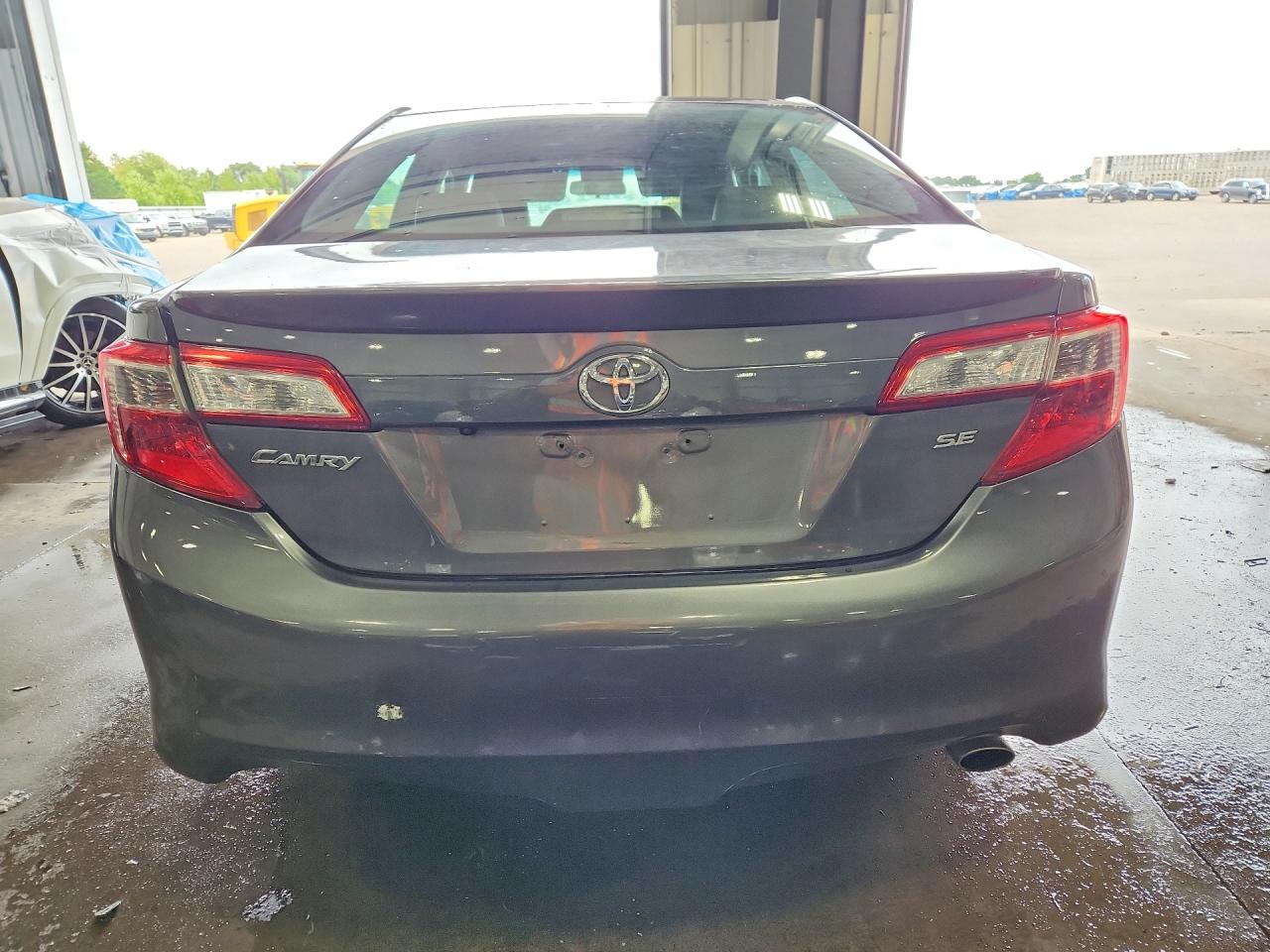 2014 Toyota Camry Se Gray vin: 4T1BF1FK5EU817420