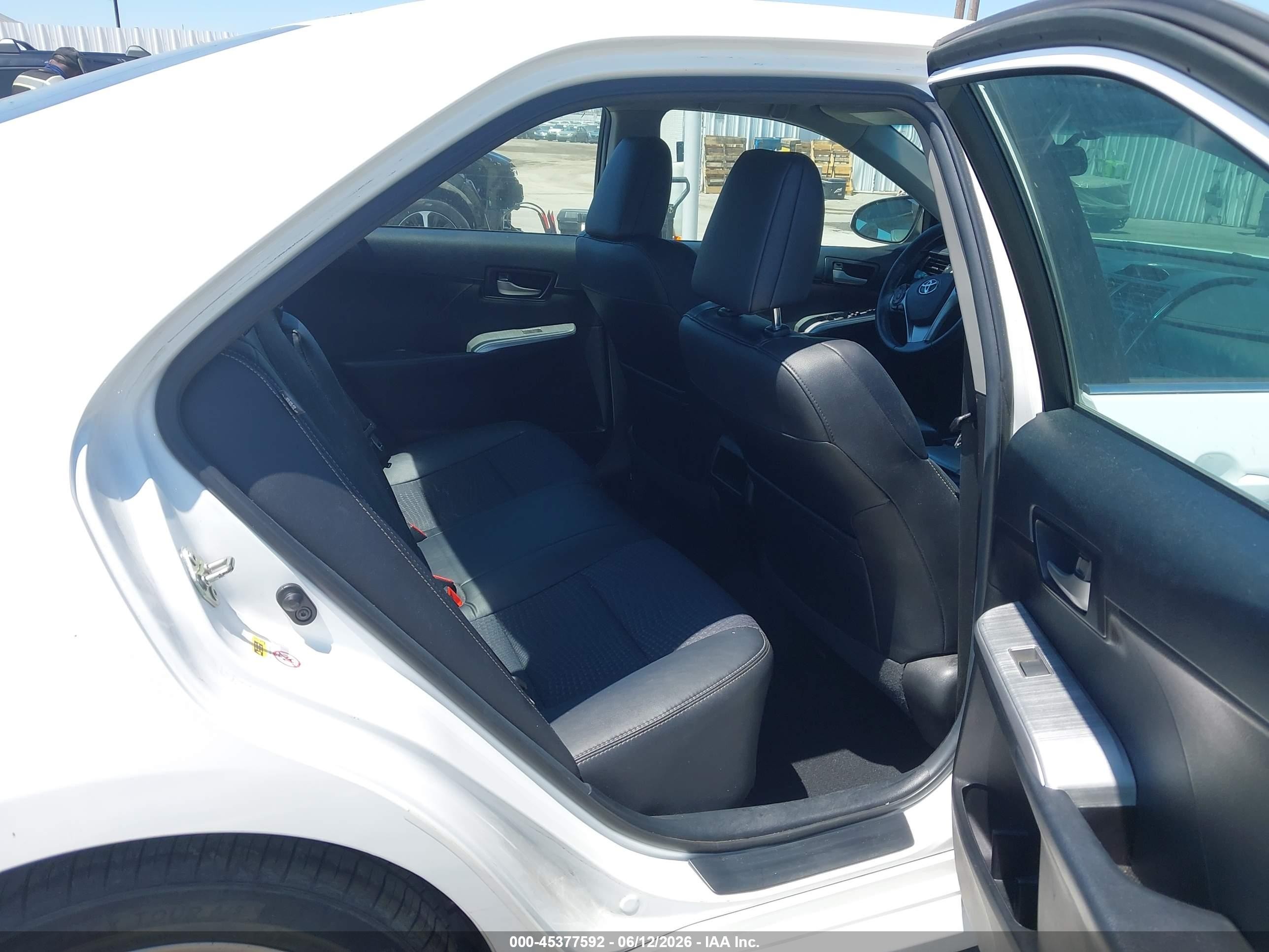 2014 Toyota Camry Se White vin: 4T1BF1FK5EU822696