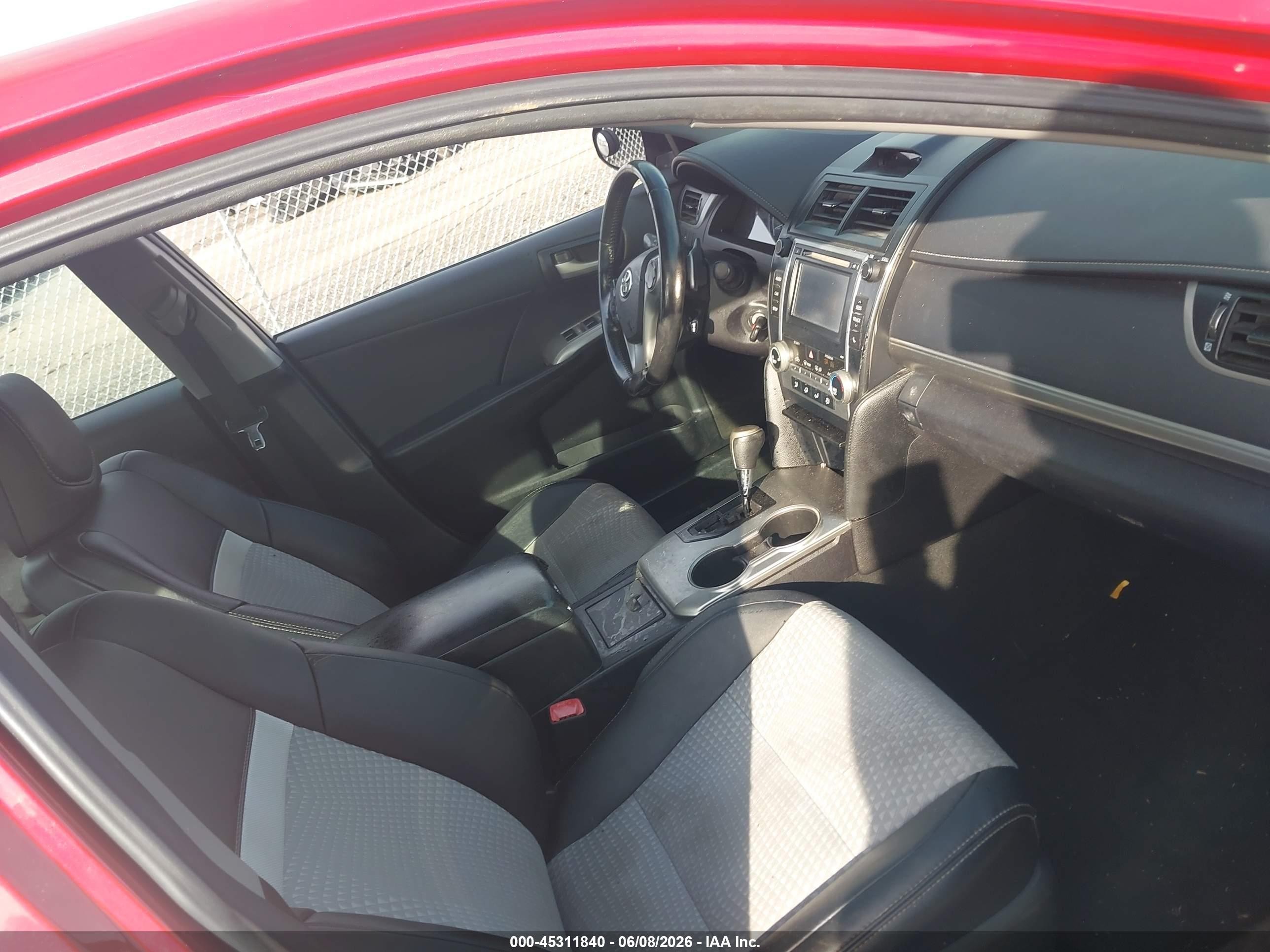 2014 Toyota Camry Se Red vin: 4T1BF1FK5EU833665