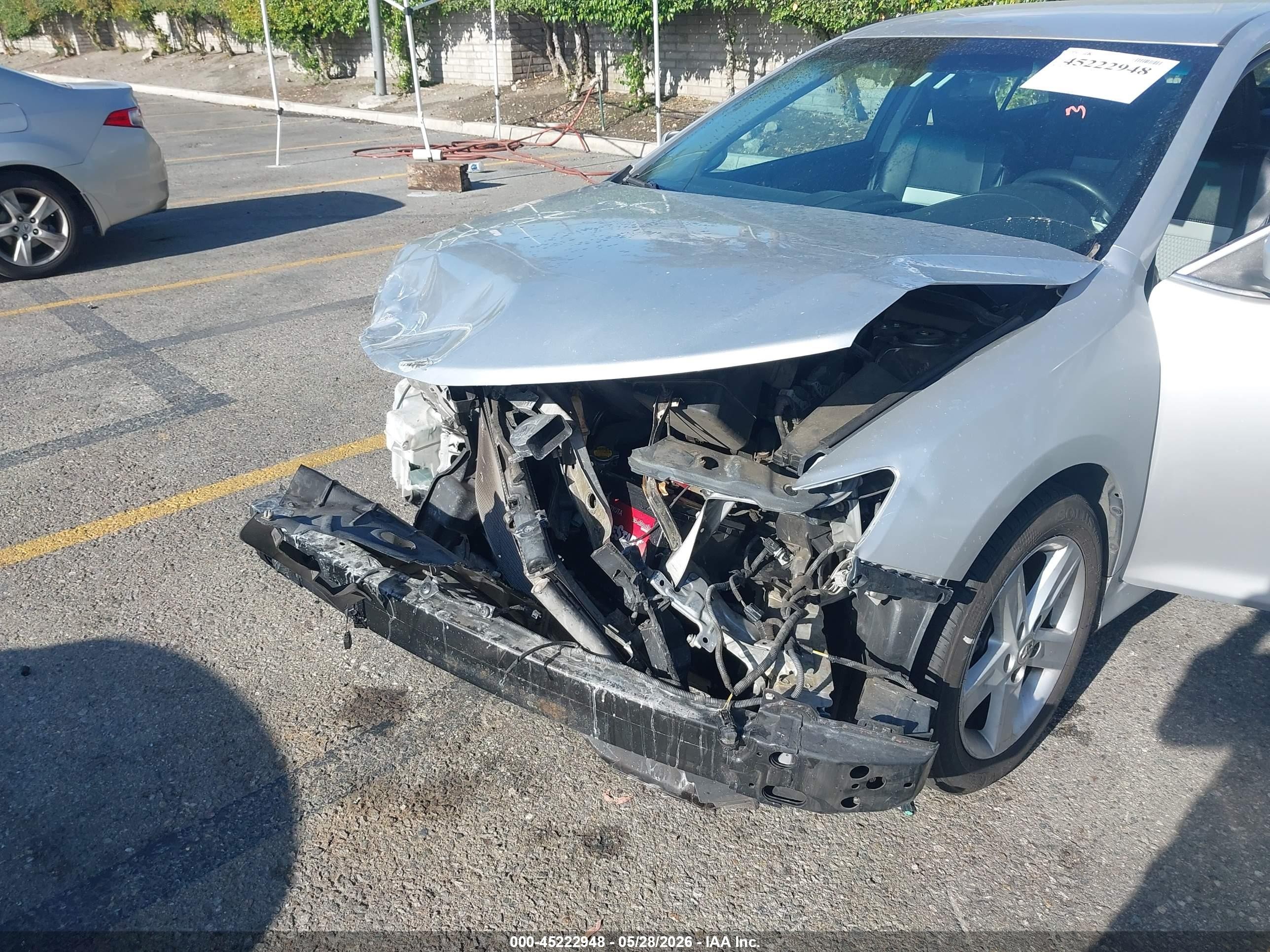 2014 Toyota Camry Se Silver vin: 4T1BF1FK5EU843435
