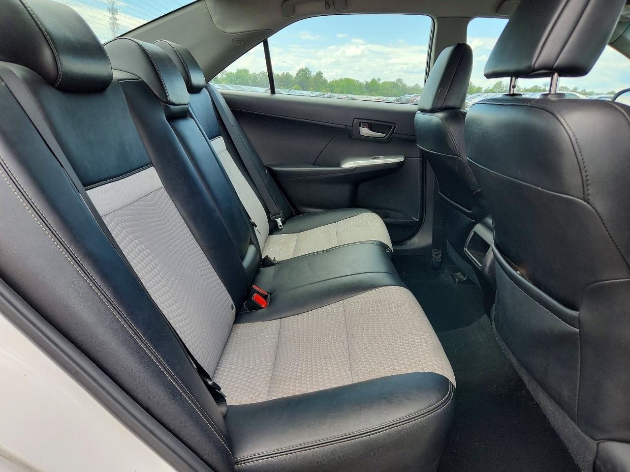 2014 Toyota Camry Se White vin: 4T1BF1FK5EU854709