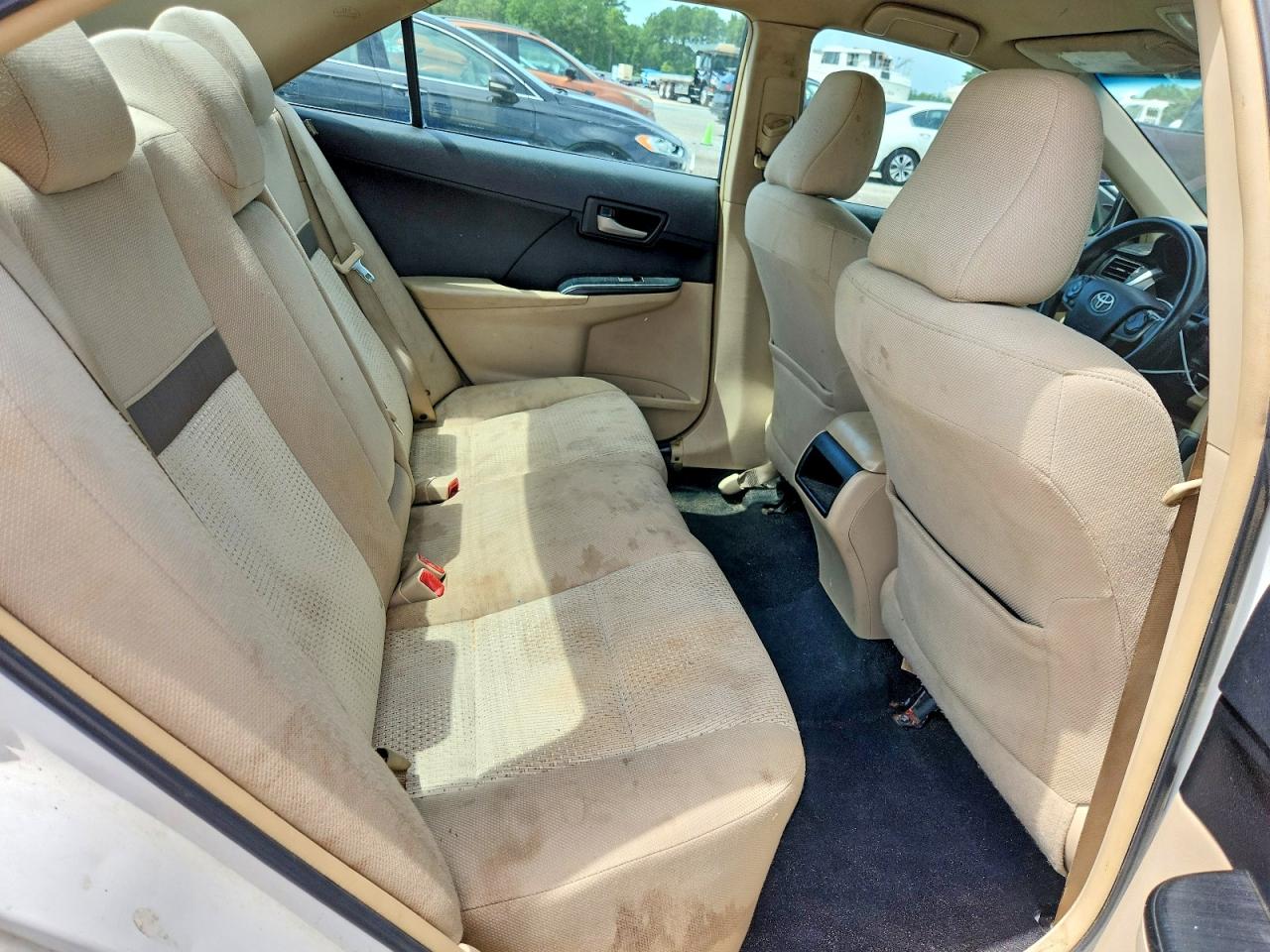 2014 Toyota Camry Le White vin: 4T1BF1FK5EU869968