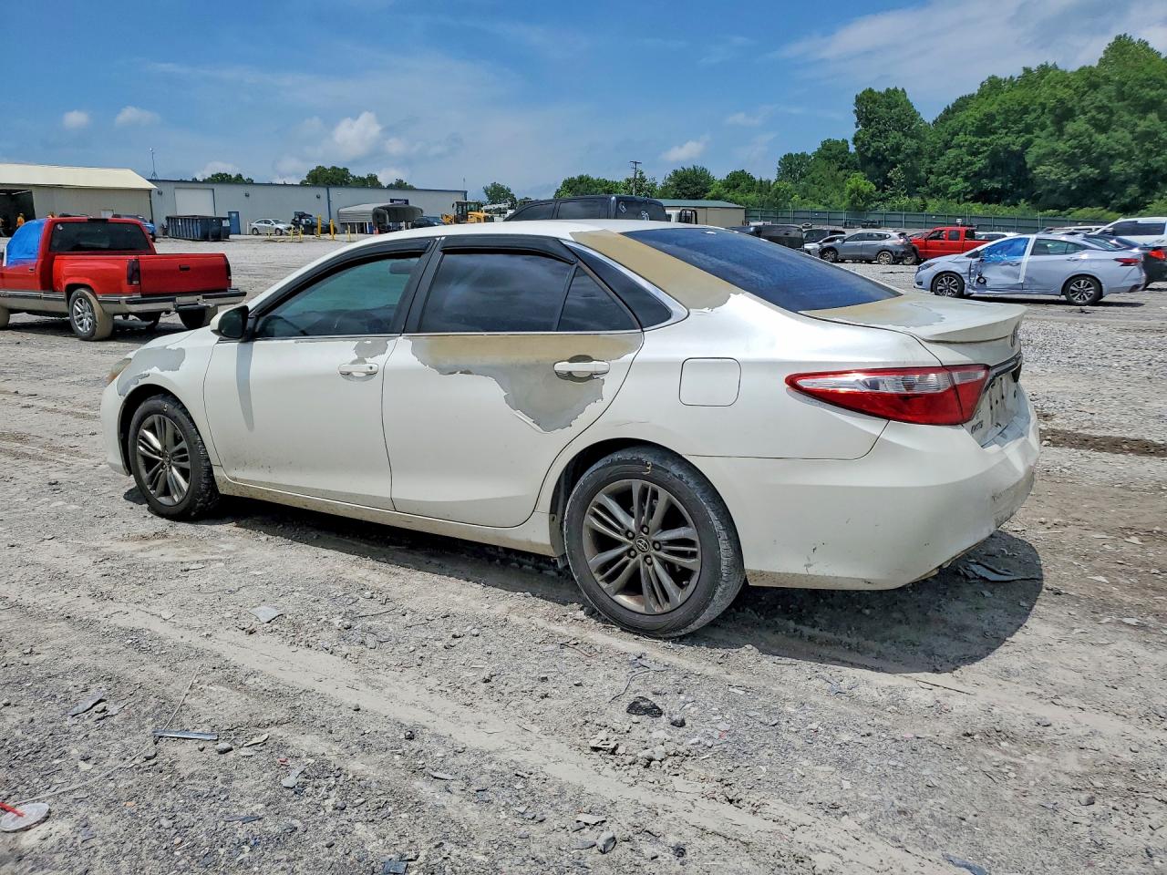 2015 Toyota Camry Se White vin: 4T1BF1FK5FU007156