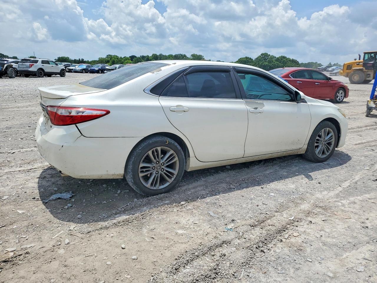2015 Toyota Camry Se White vin: 4T1BF1FK5FU007156