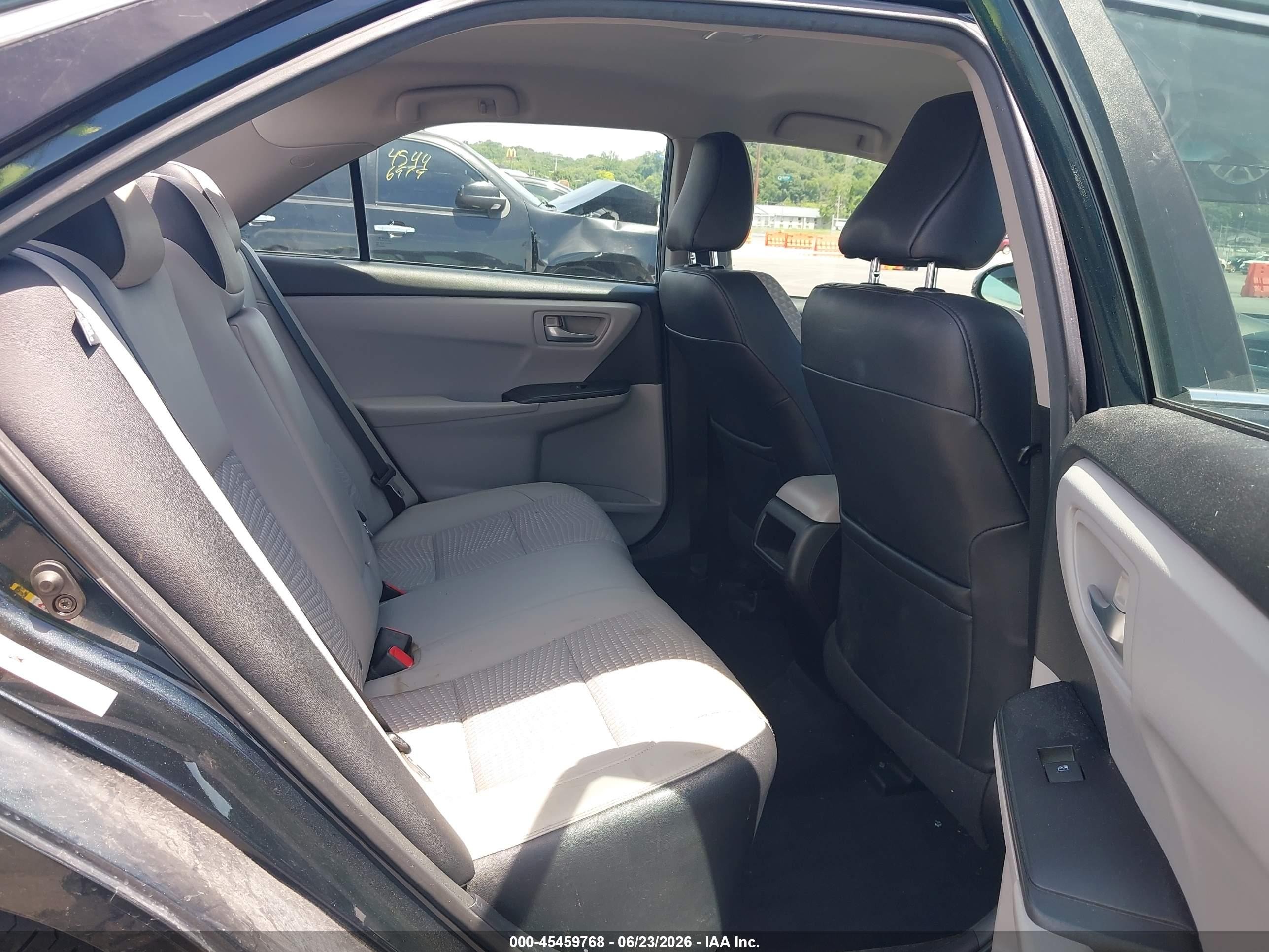 2015 Toyota Camry Se Dark Blue vin: 4T1BF1FK5FU010073