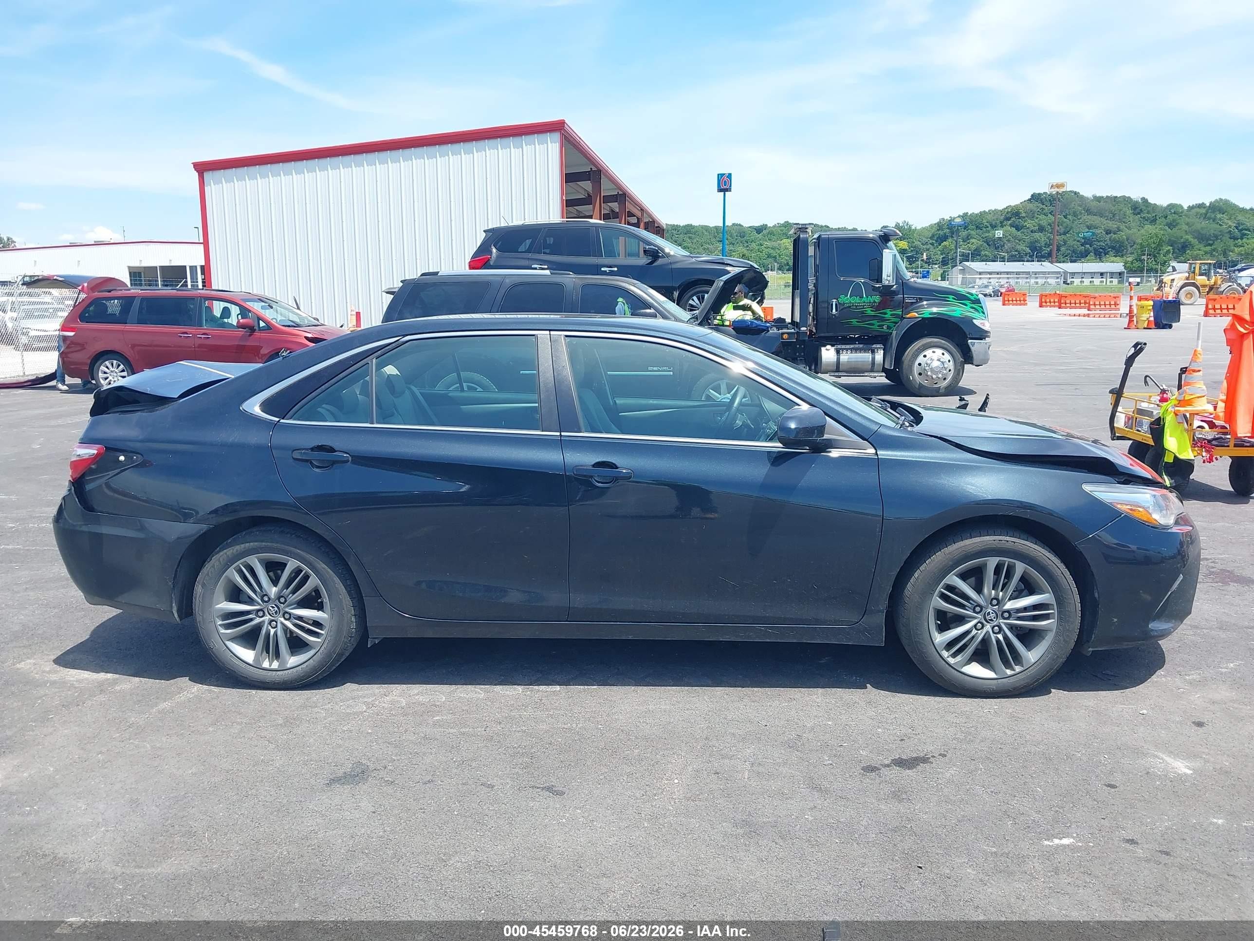 2015 Toyota Camry Se Dark Blue vin: 4T1BF1FK5FU010073