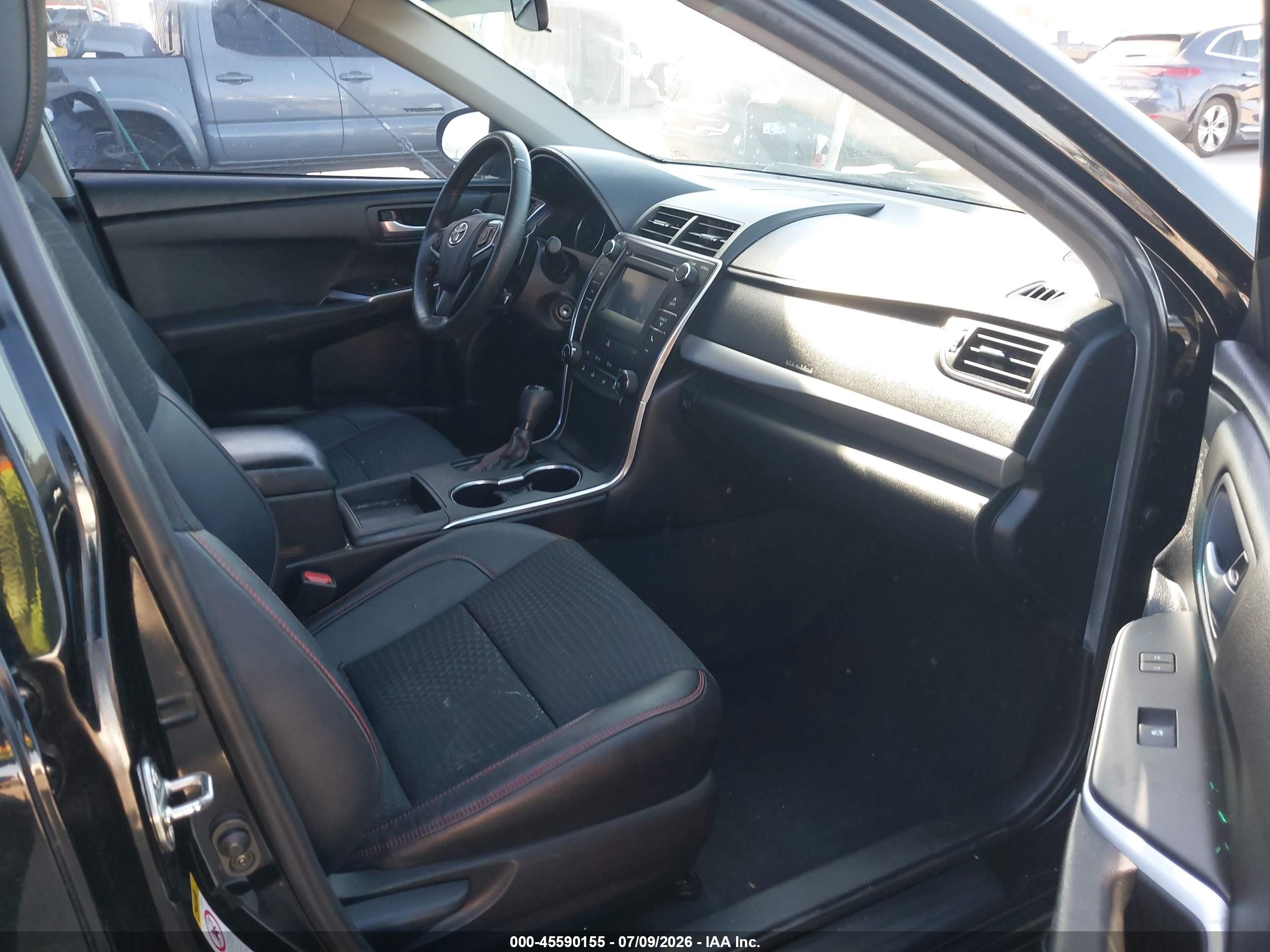 2015 Toyota Camry Se Black vin: 4T1BF1FK5FU020859