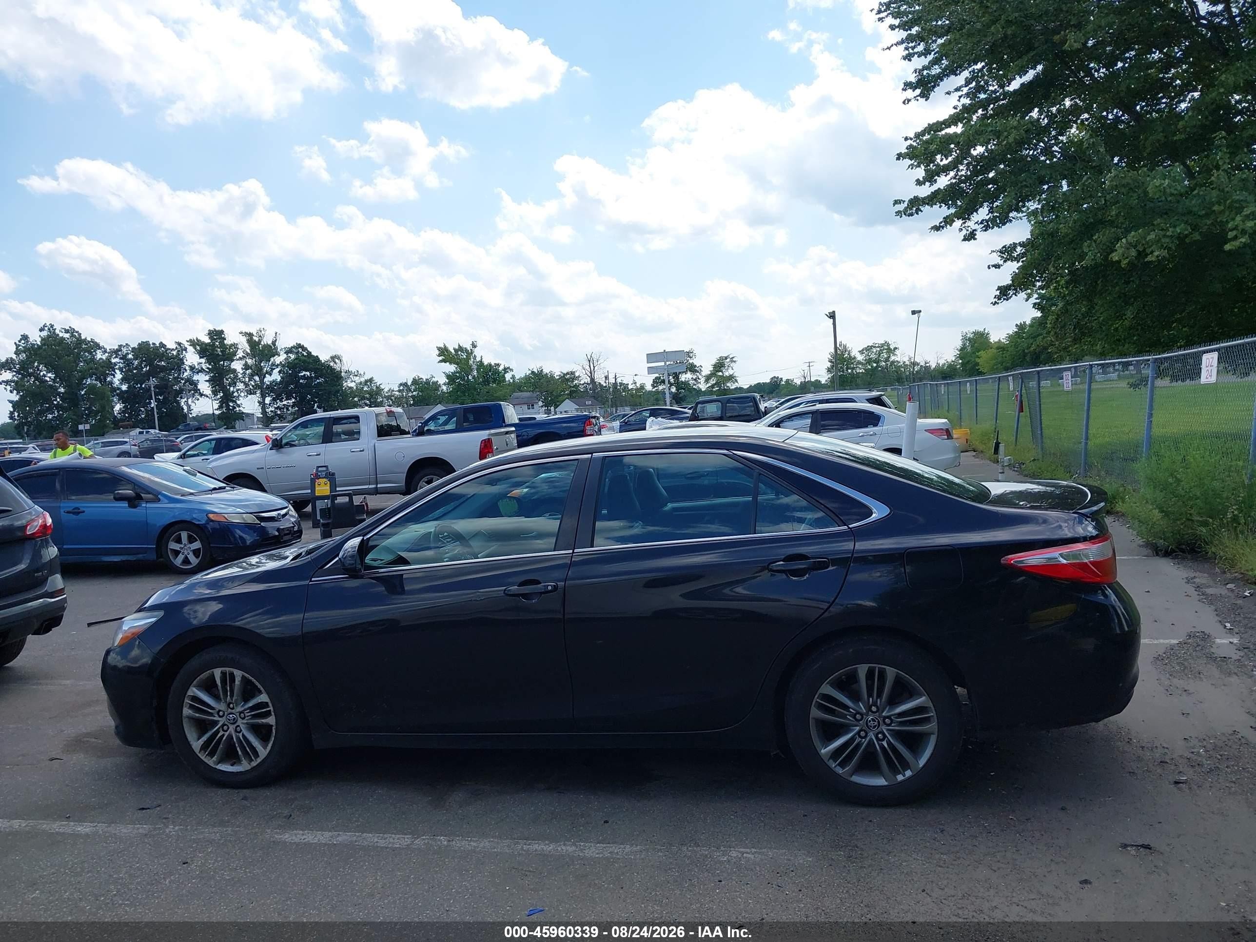2015 Toyota Camry Se Black vin: 4T1BF1FK5FU037953