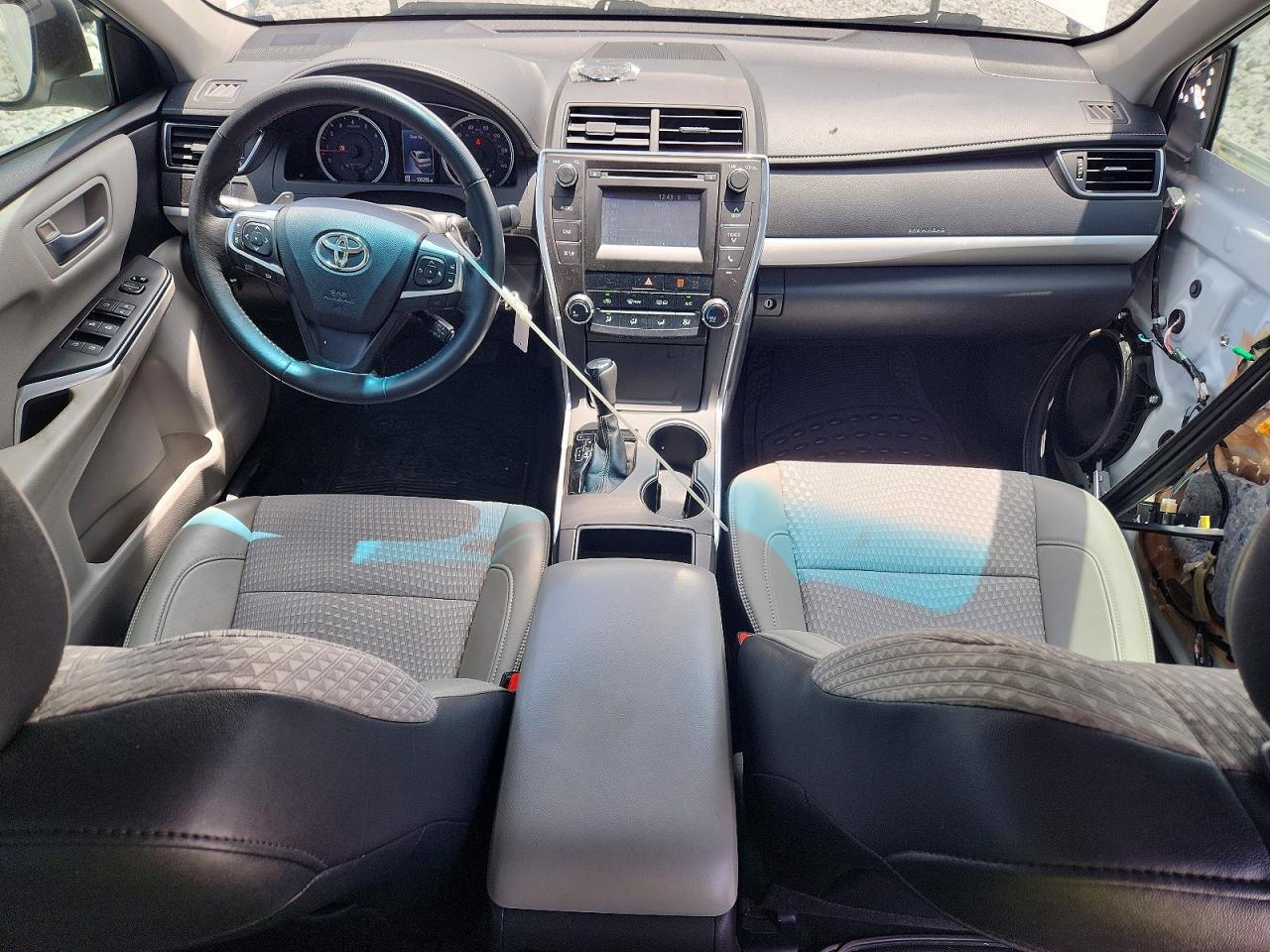 2015 Toyota Camry Se White vin: 4T1BF1FK5FU042179
