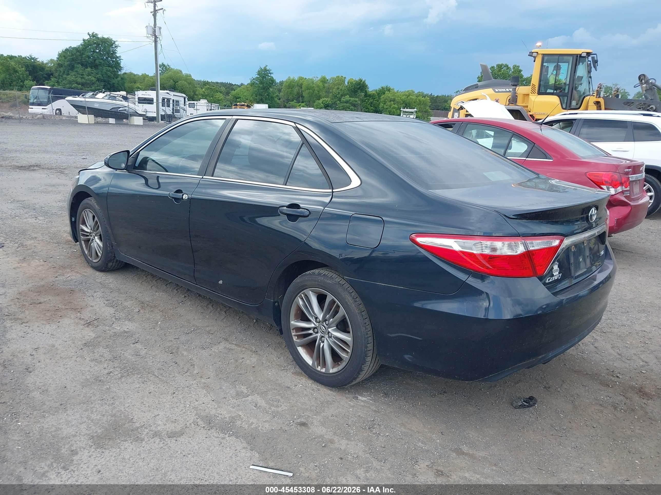 2015 Toyota Camry Se Blue vin: 4T1BF1FK5FU052582