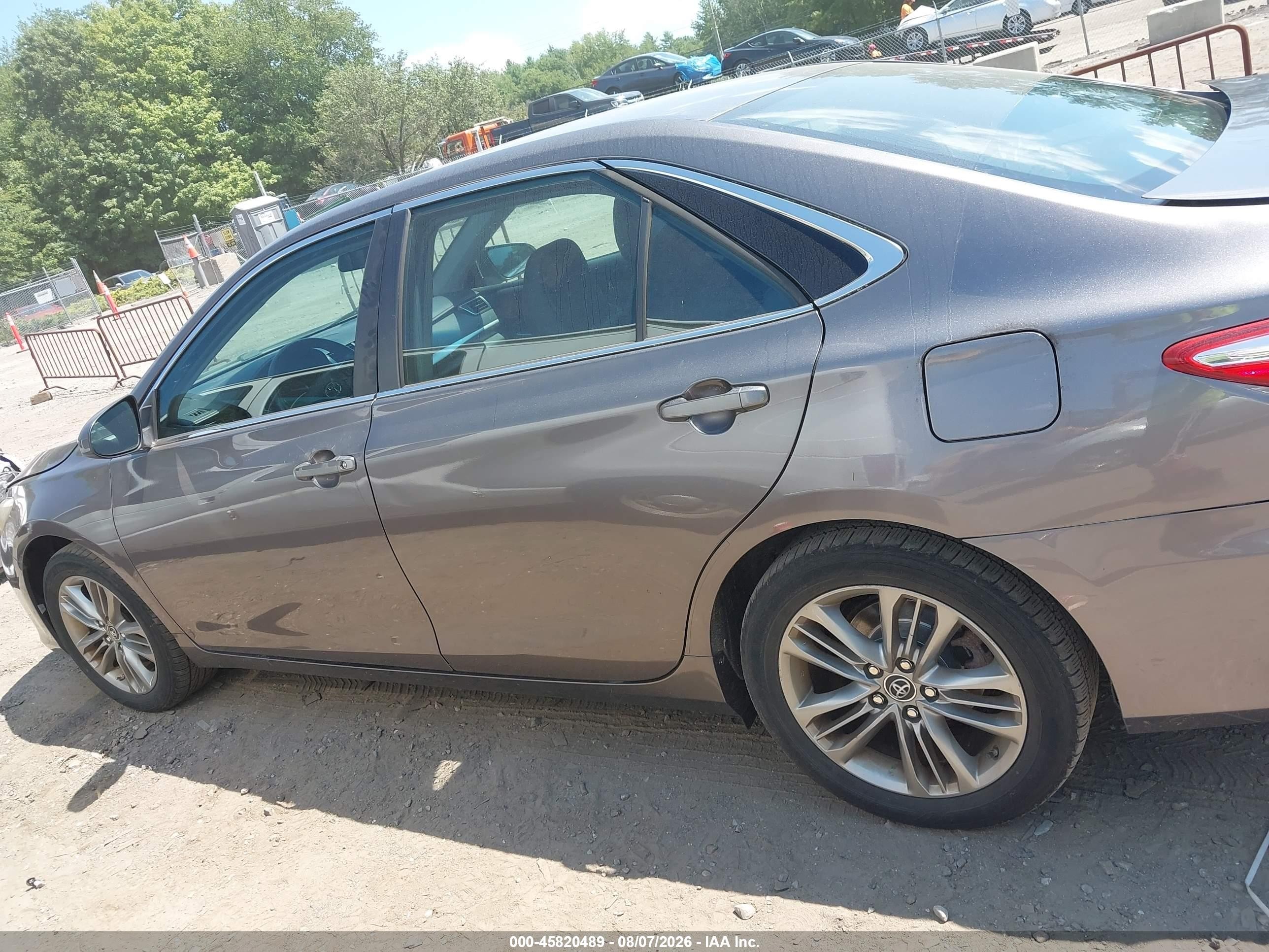 2015 Toyota Camry Se Gray vin: 4T1BF1FK5FU065011