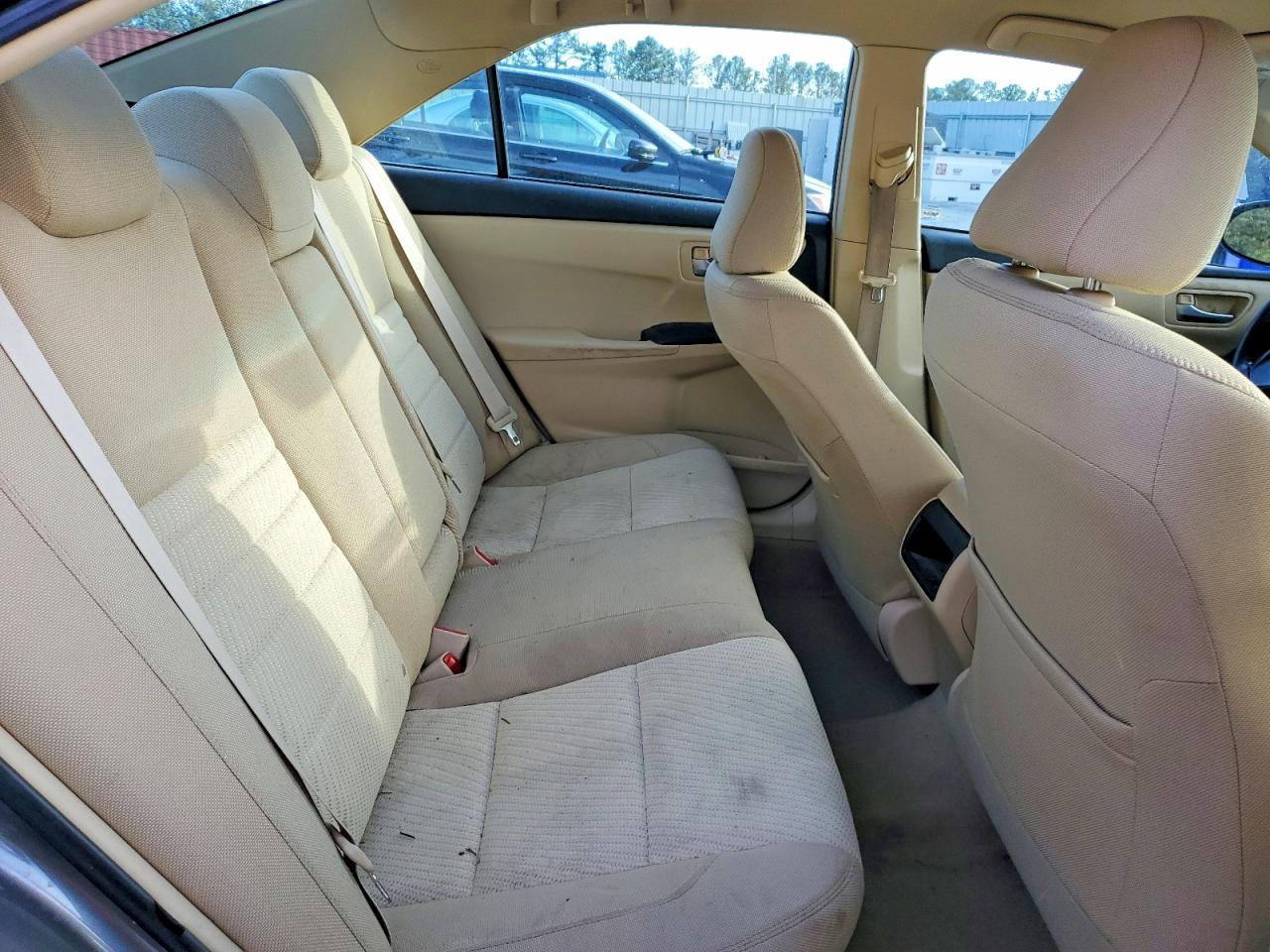 2015 Toyota Camry Le Silver vin: 4T1BF1FK5FU082052