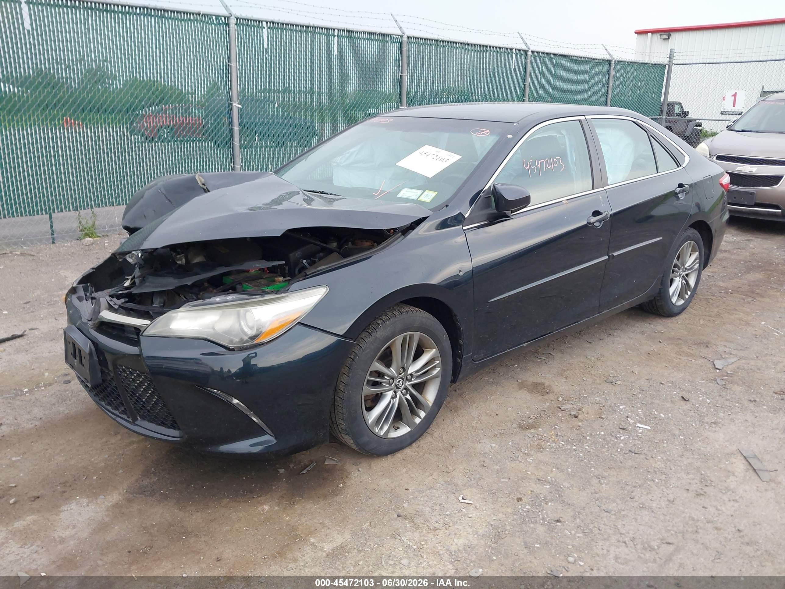 2015 Toyota Camry Se Dark Blue vin: 4T1BF1FK5FU083346